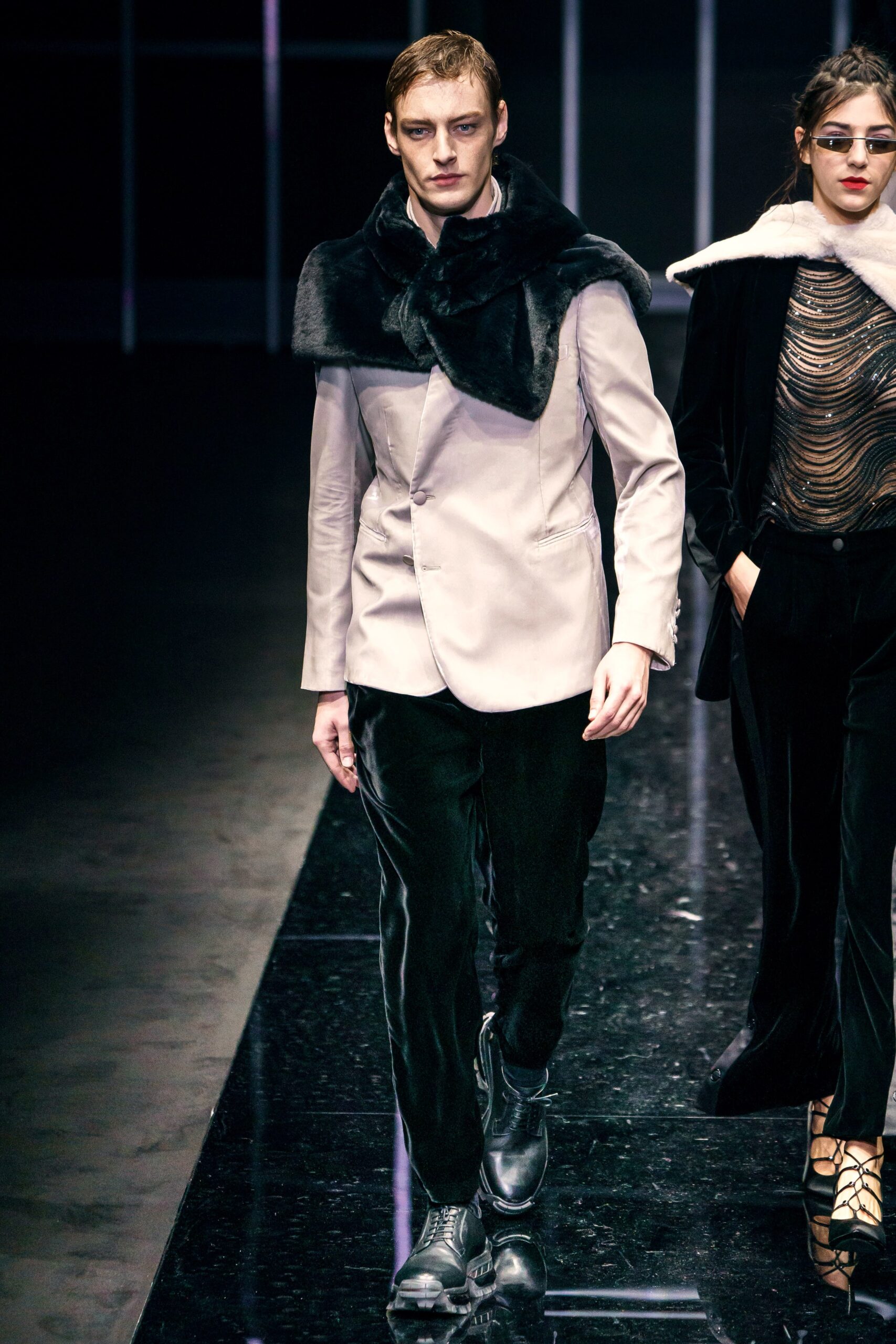 Emporio Armani F/W 19 Menswear Look 127