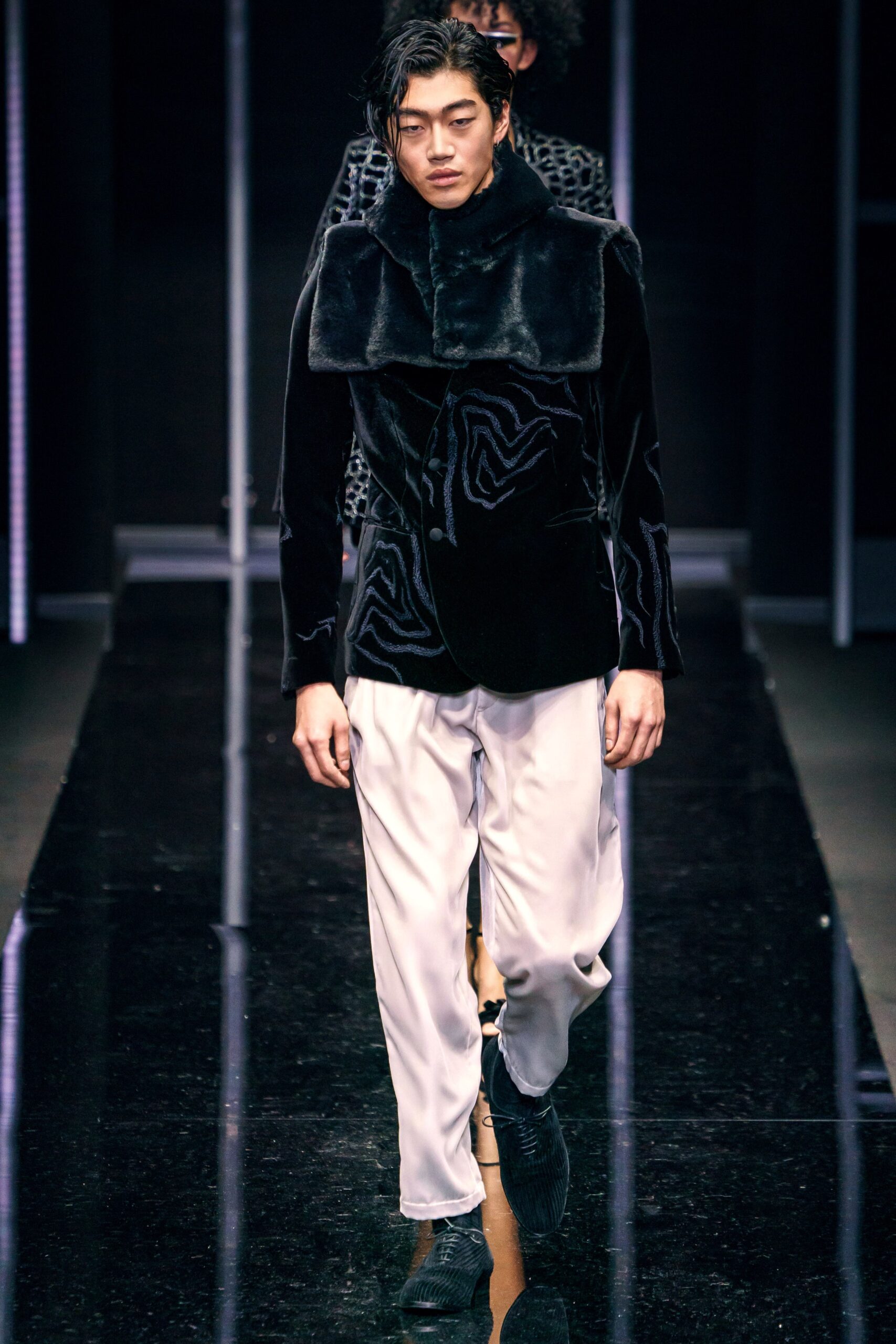Emporio Armani F/W 19 Menswear Look 129
