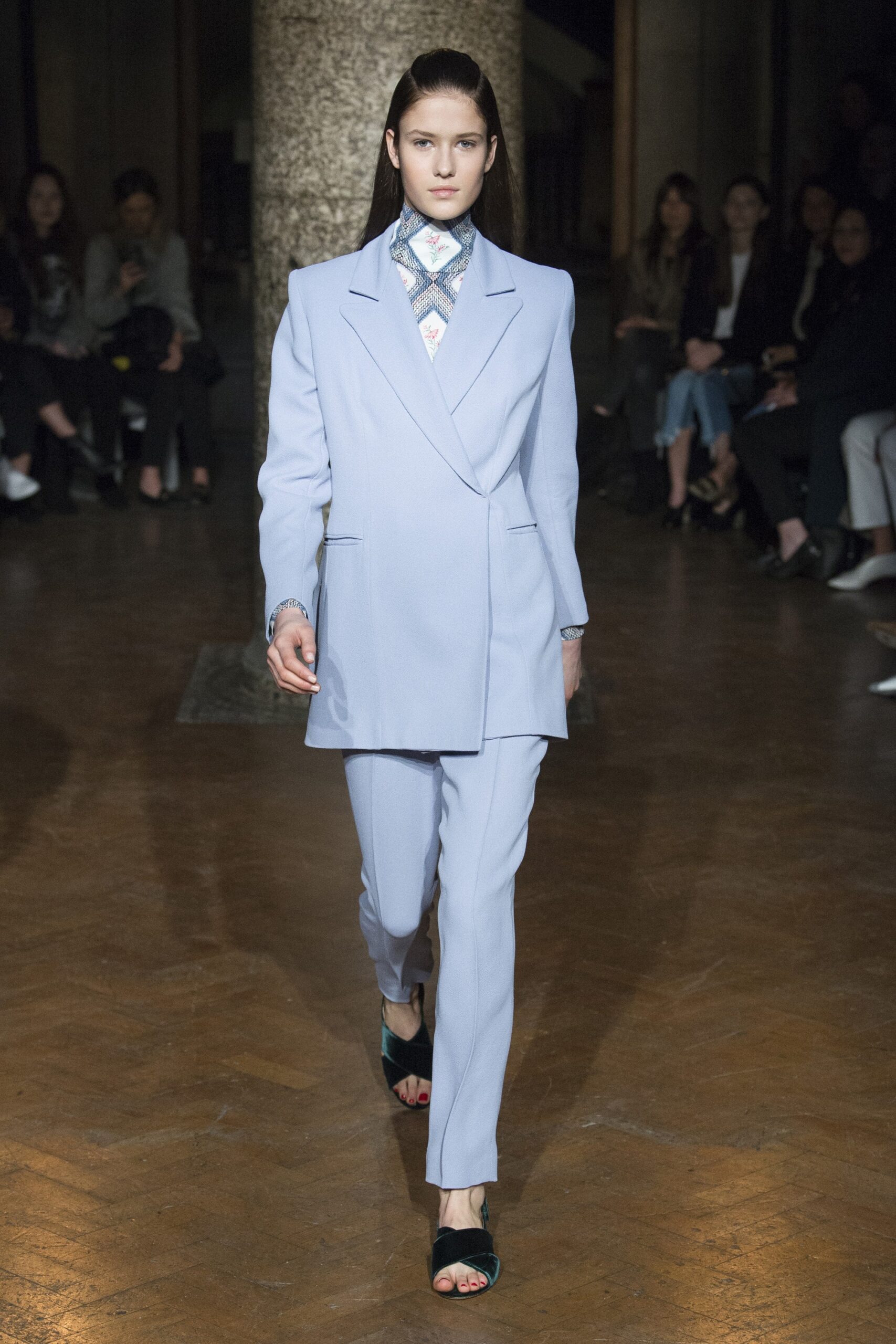 Emilia Wickstead F/W 17 Look 7