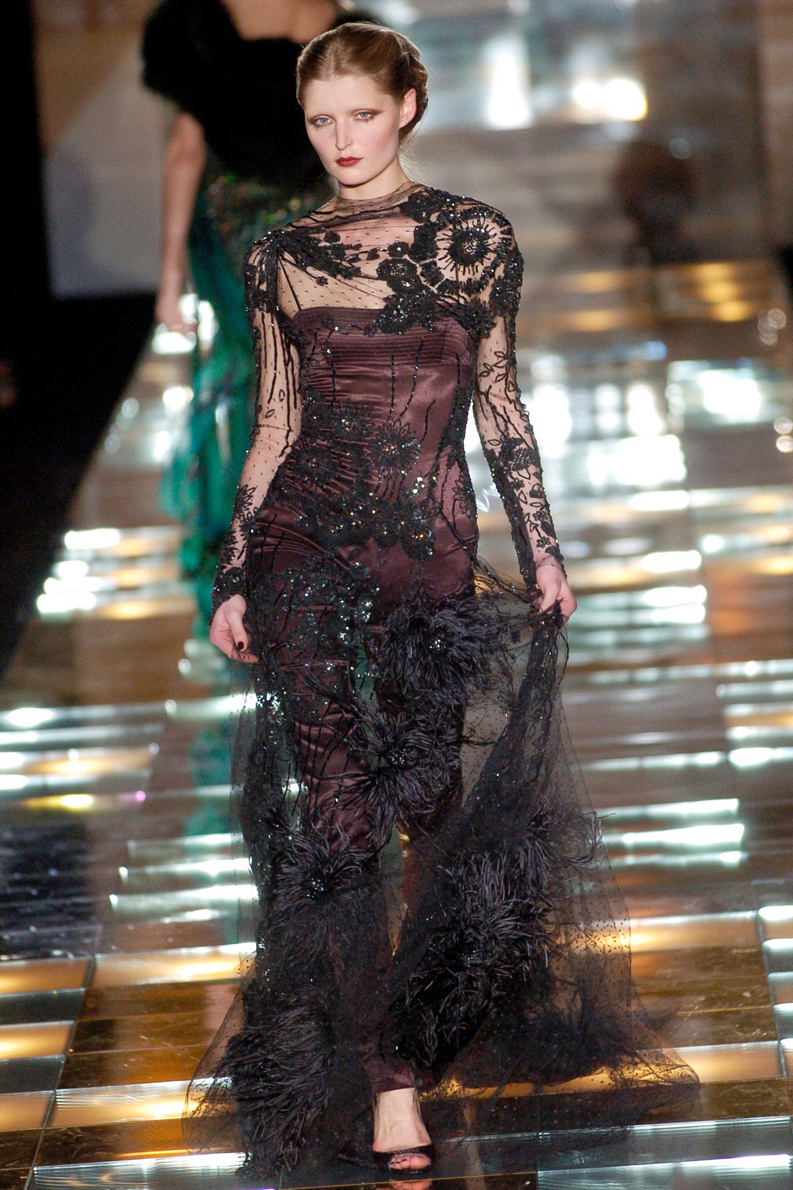 Elie Saab F/W 04 Couture Look 32