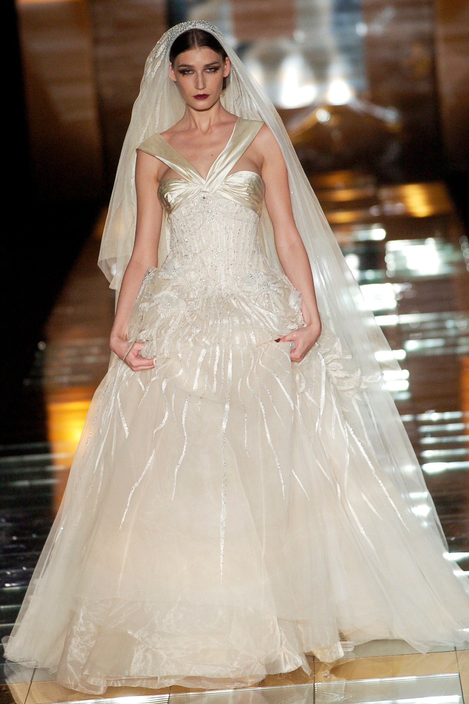 Elie Saab F/W 04 Couture Look 48