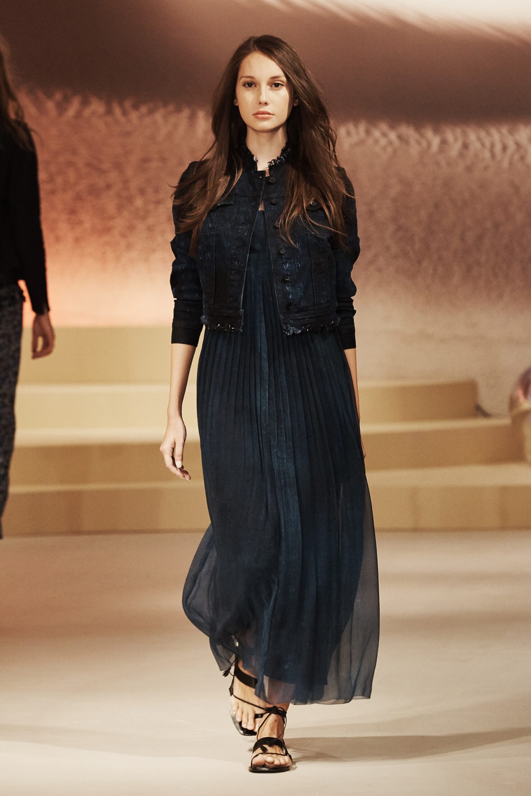 Elie Tahari S/S 16 Look 23