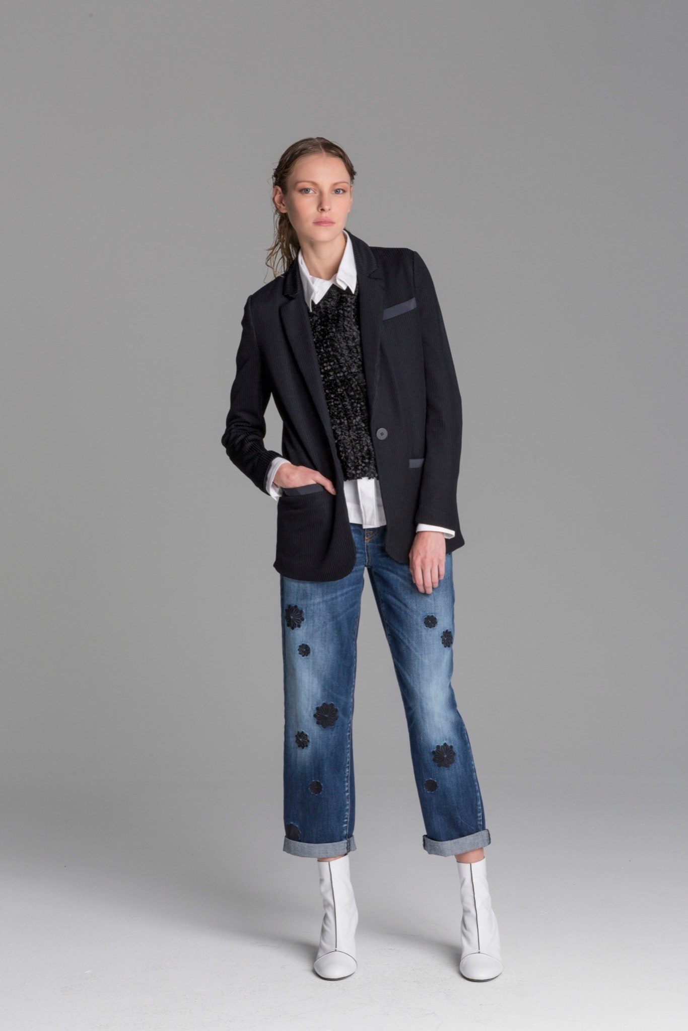 Emporio Armani Resort 16 Look 10