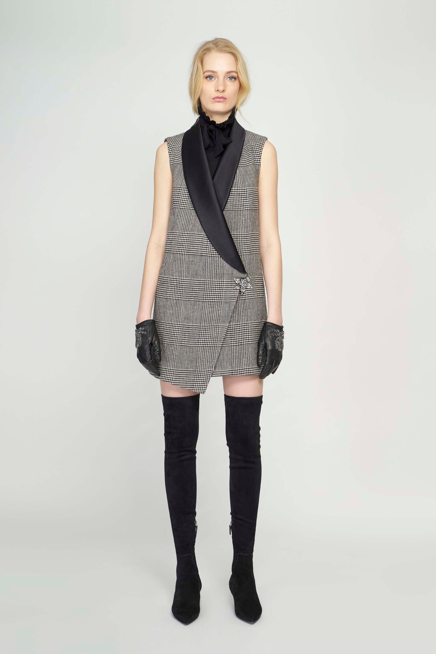 Ermanno Scervino F/W 16 Look 18