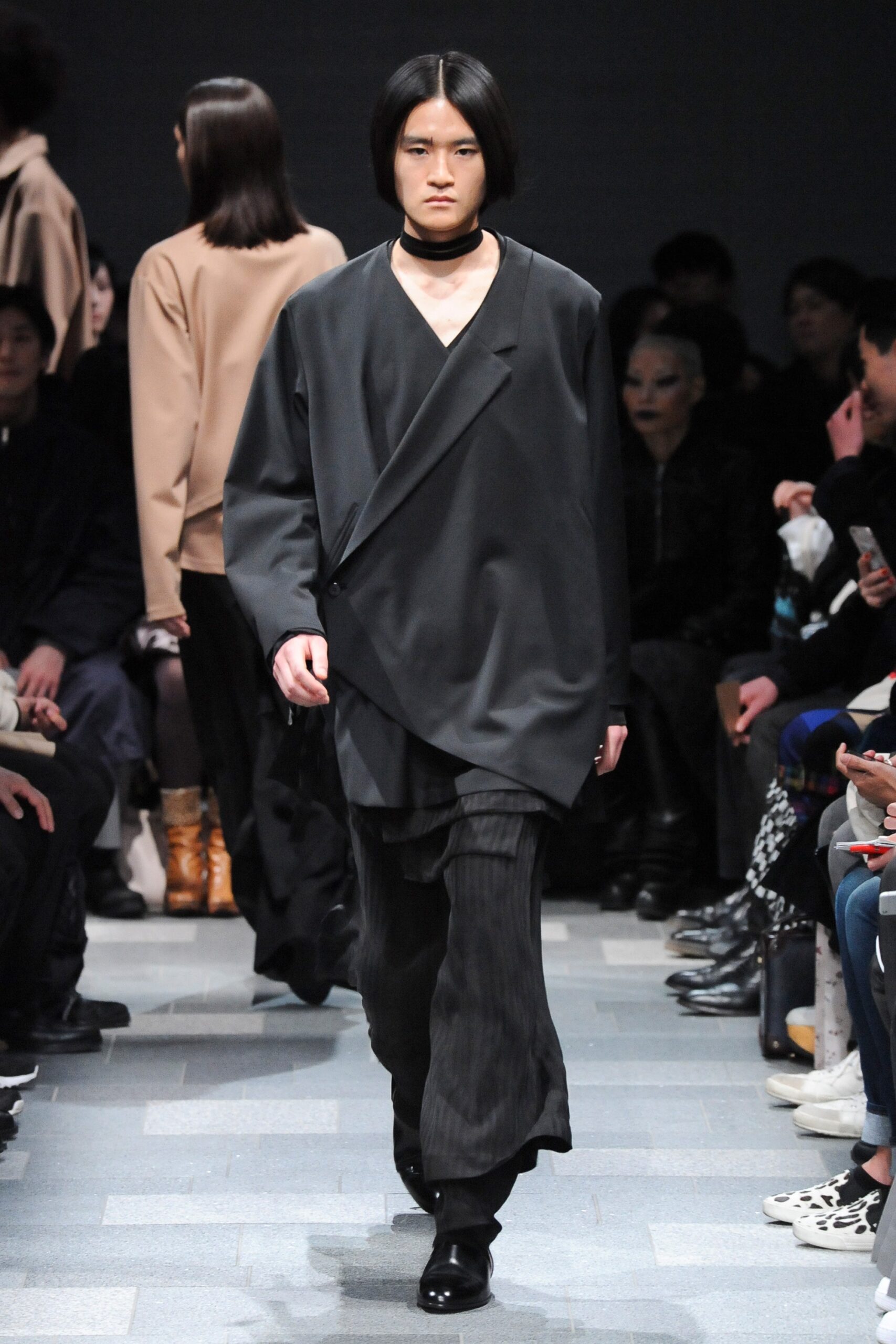 Ethosens Tokyo F/W 17 Look 15