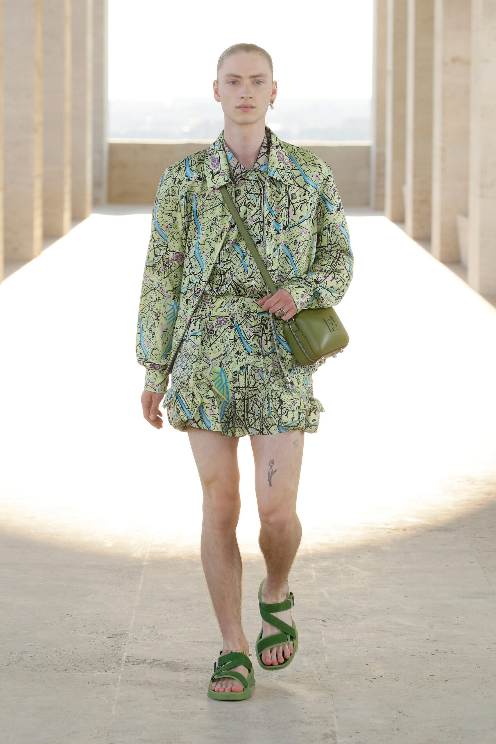 Fendi S/S 22 Menswear Look 1
