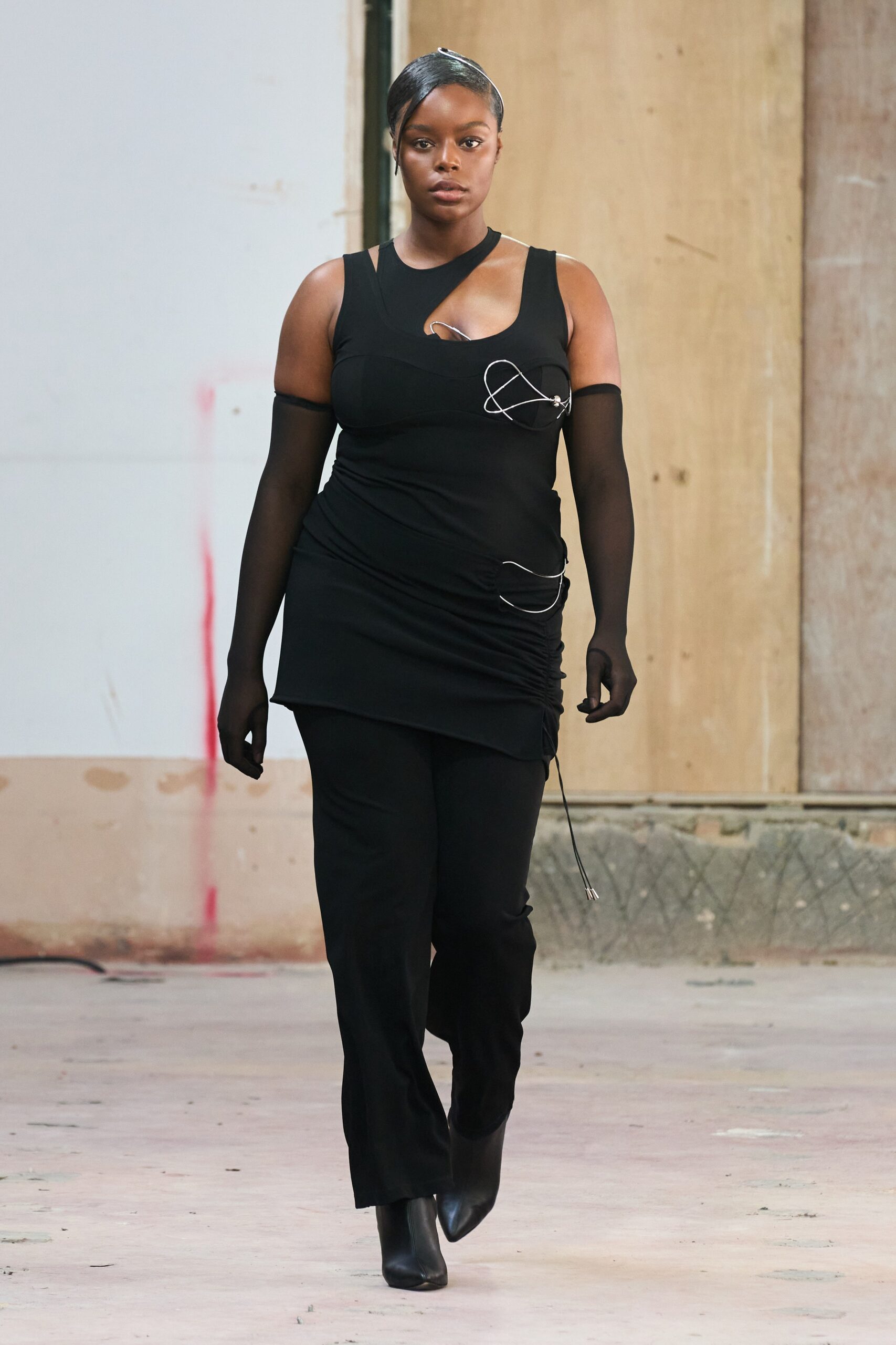 Fashion East S/S 23 Look 1