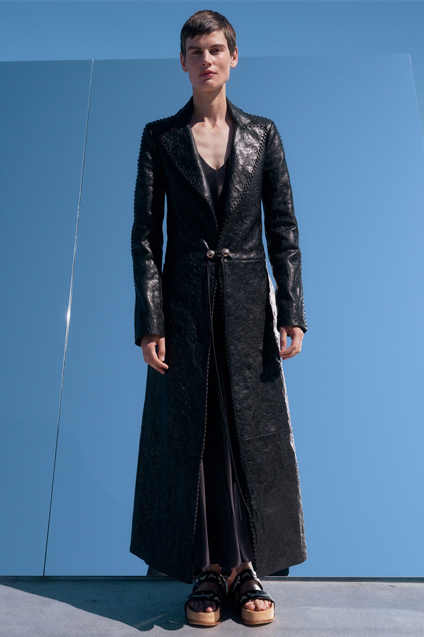 Gabriela Hearst Resort 23 Look 1