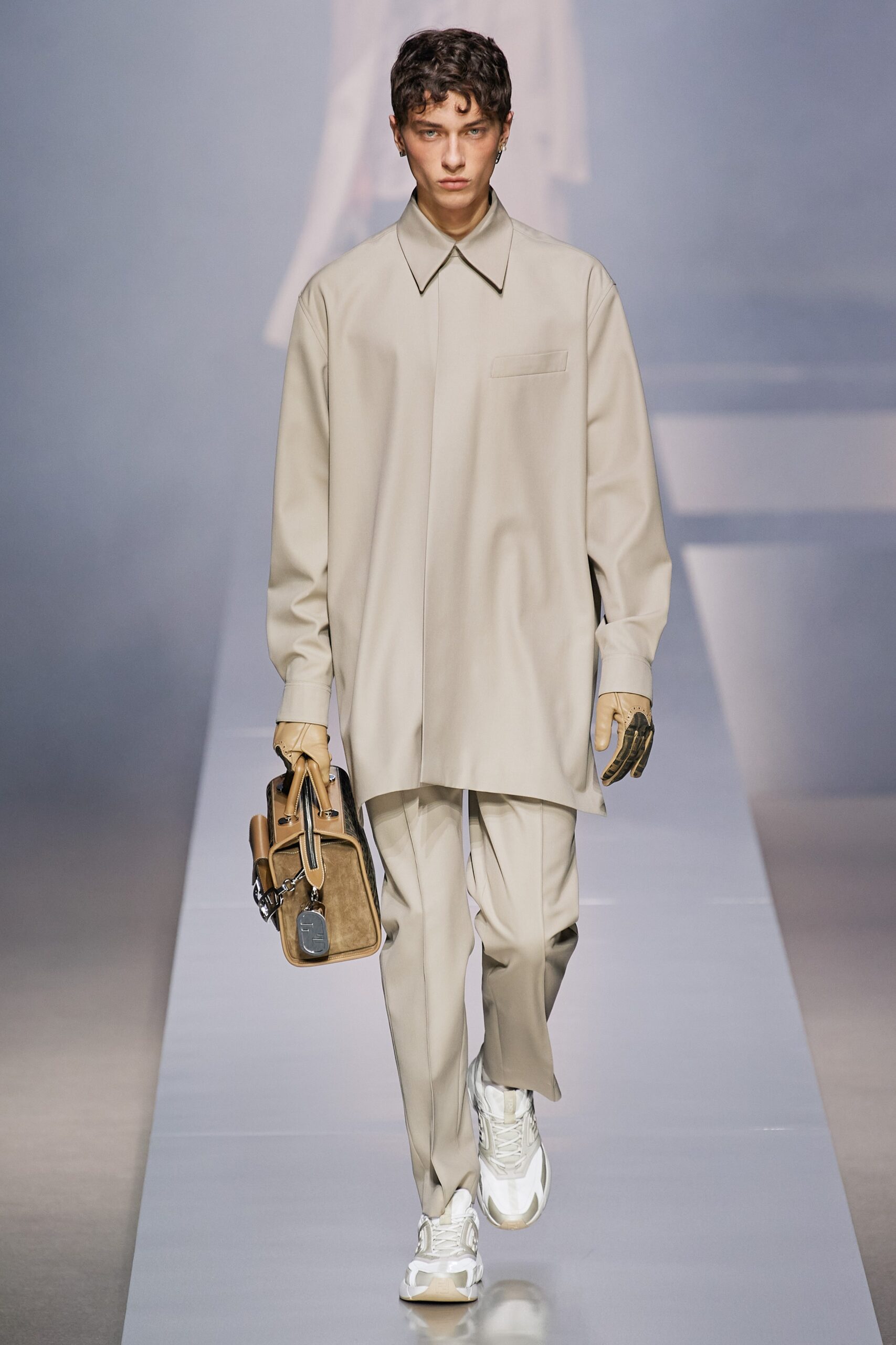 Fendi F/W 22 Menswear Look 2