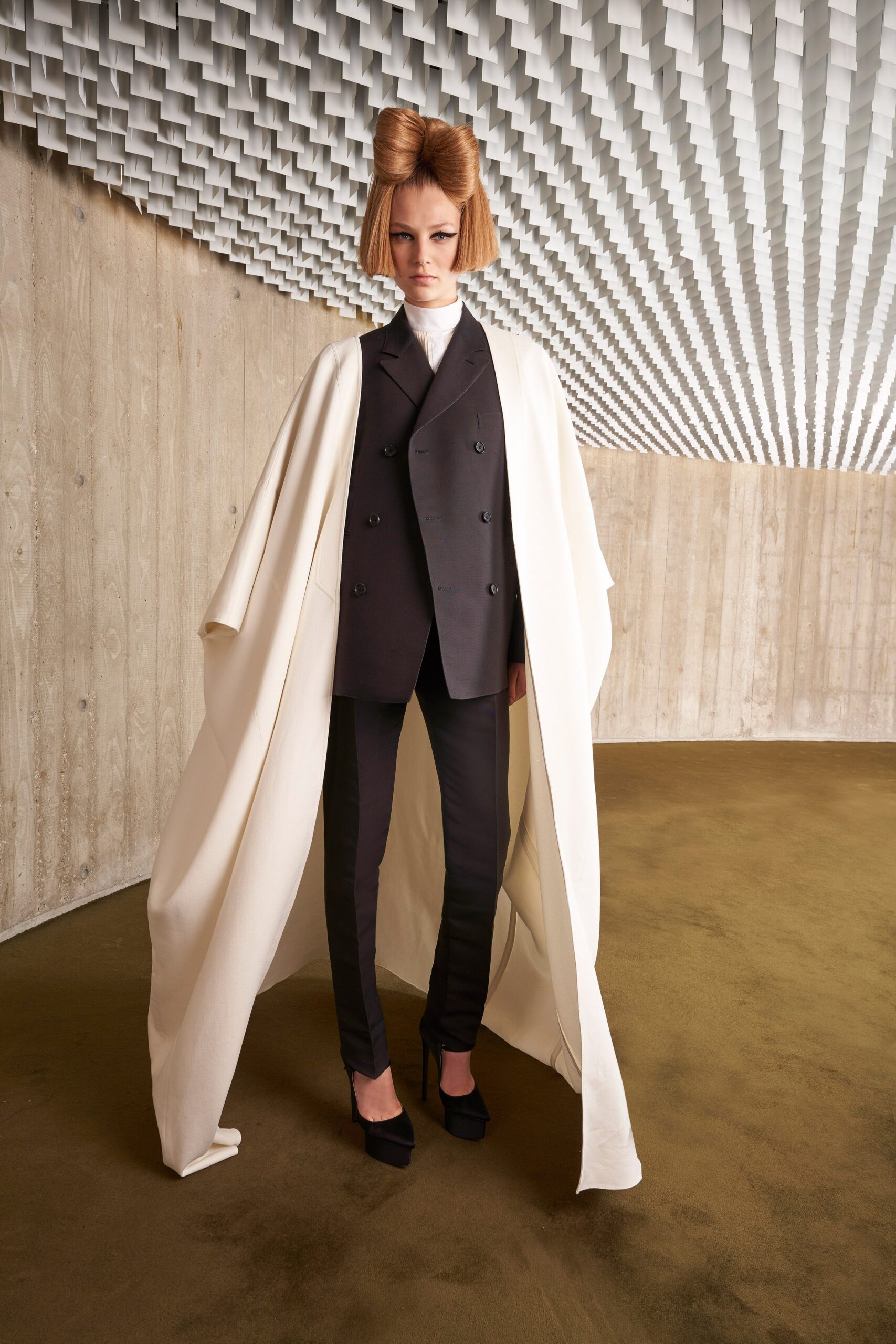 Giambattista Valli F/W 21 Couture Look 2