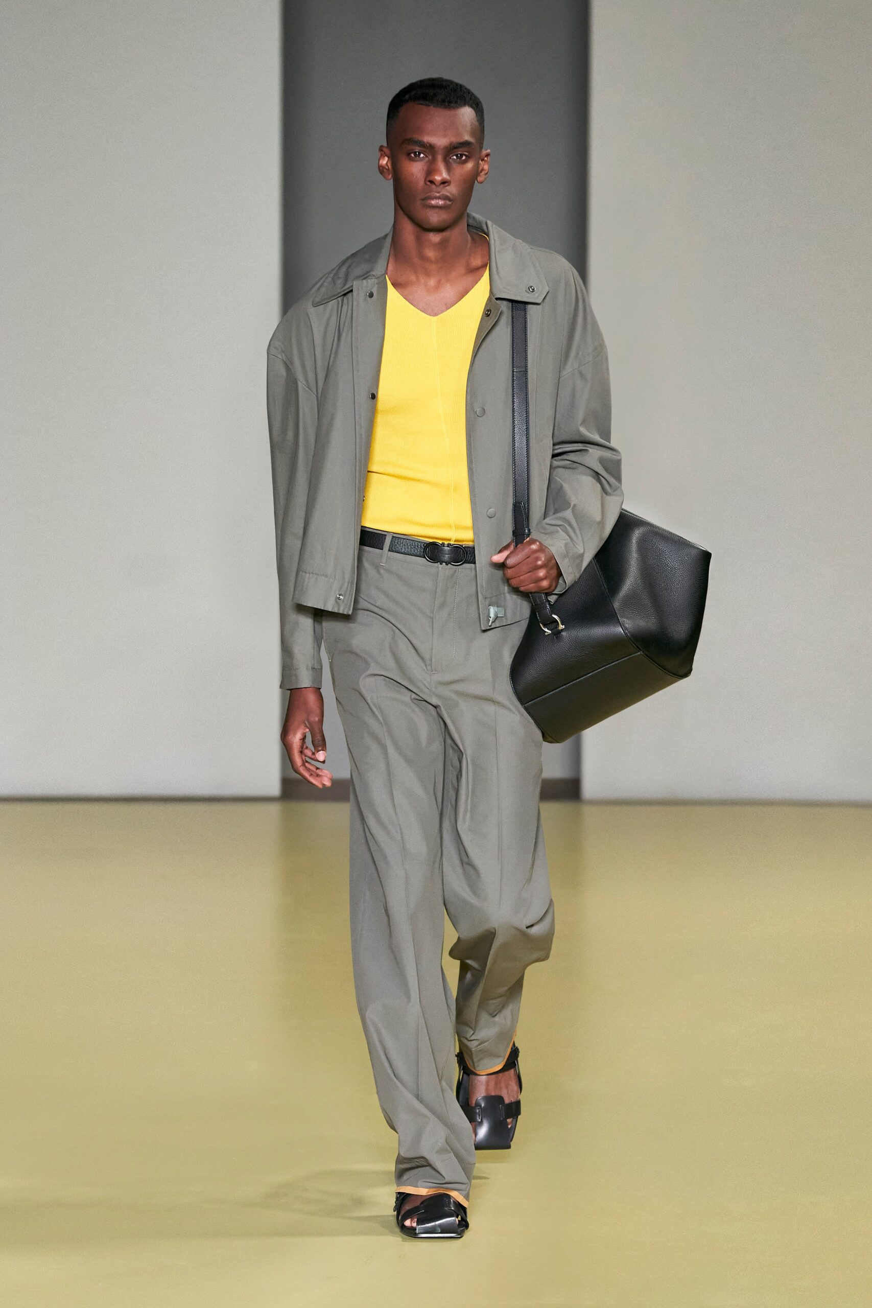 Ferragamo S/S 21 Look 2