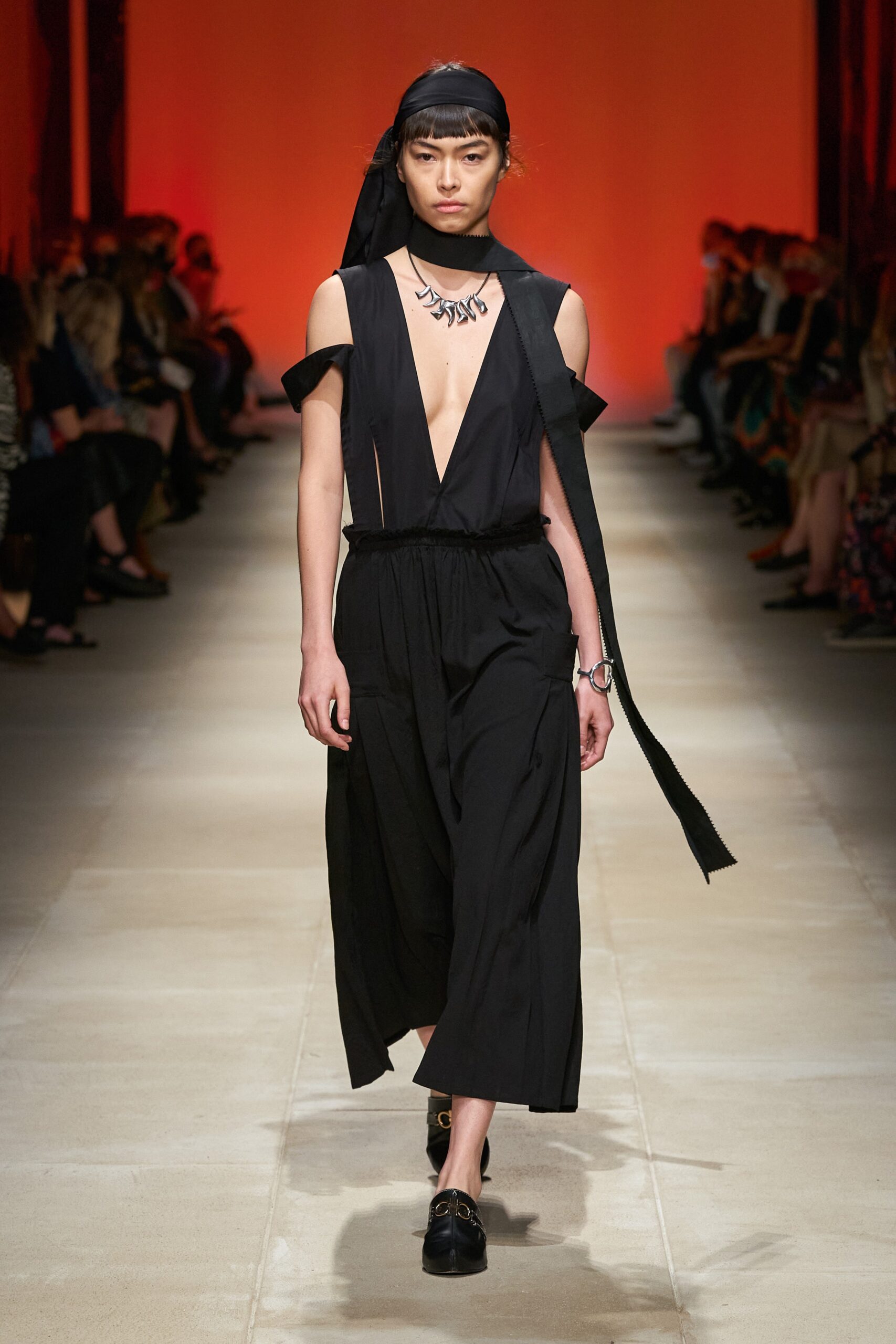 Ferragamo S/S 22 Look 2