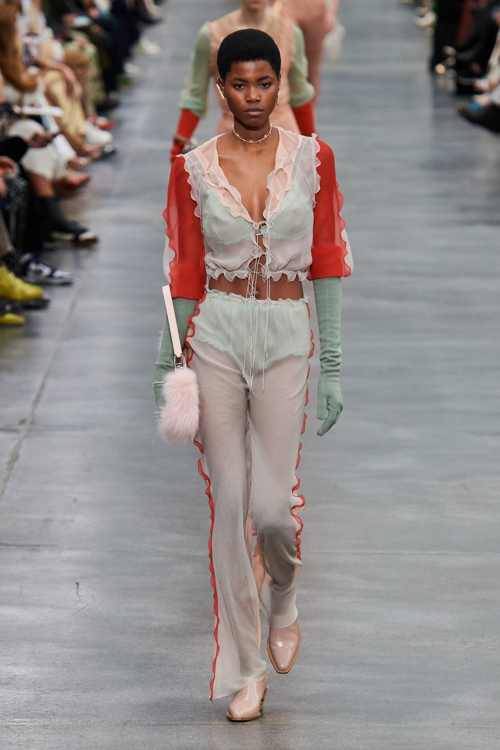 Fendi F/W 22 Look 2