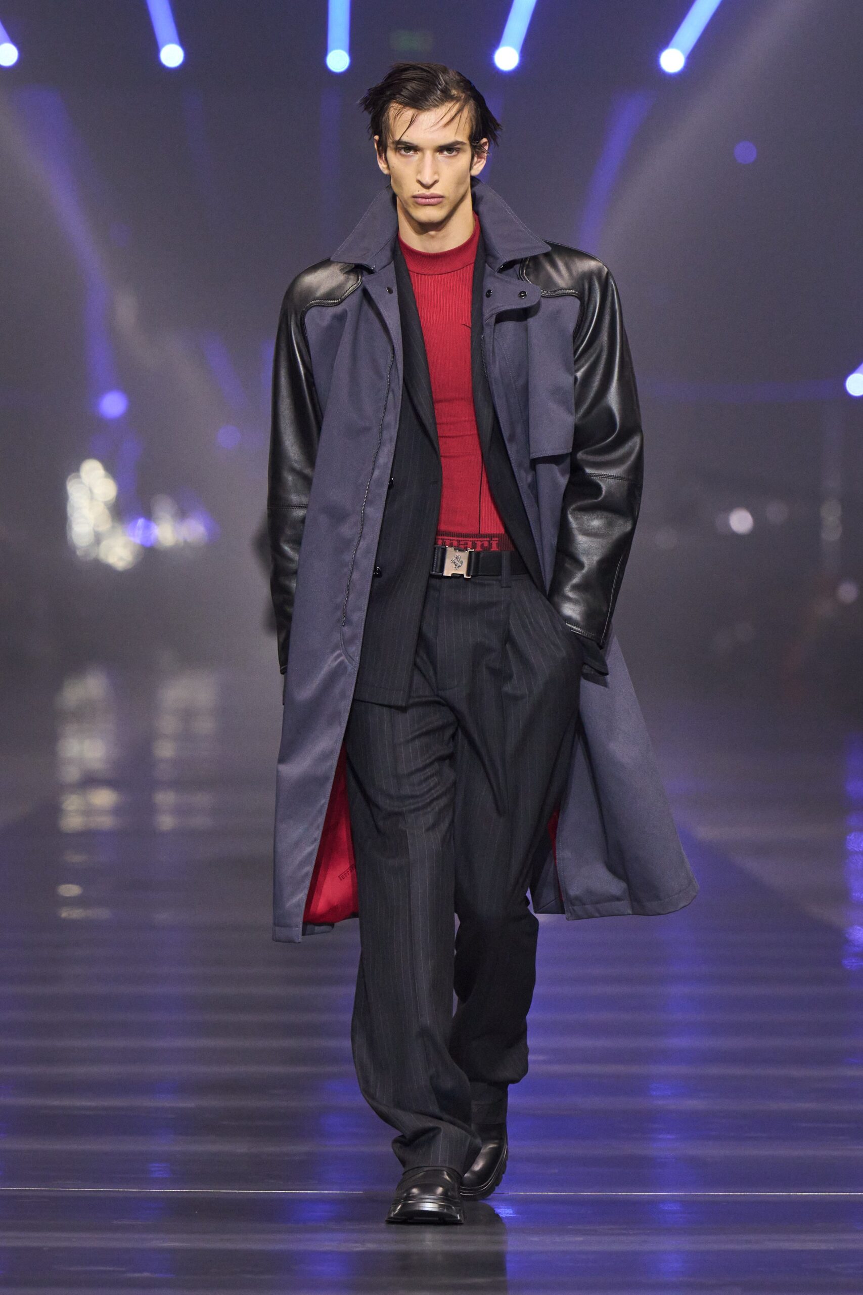 Ferrari F/W 22 Look 2