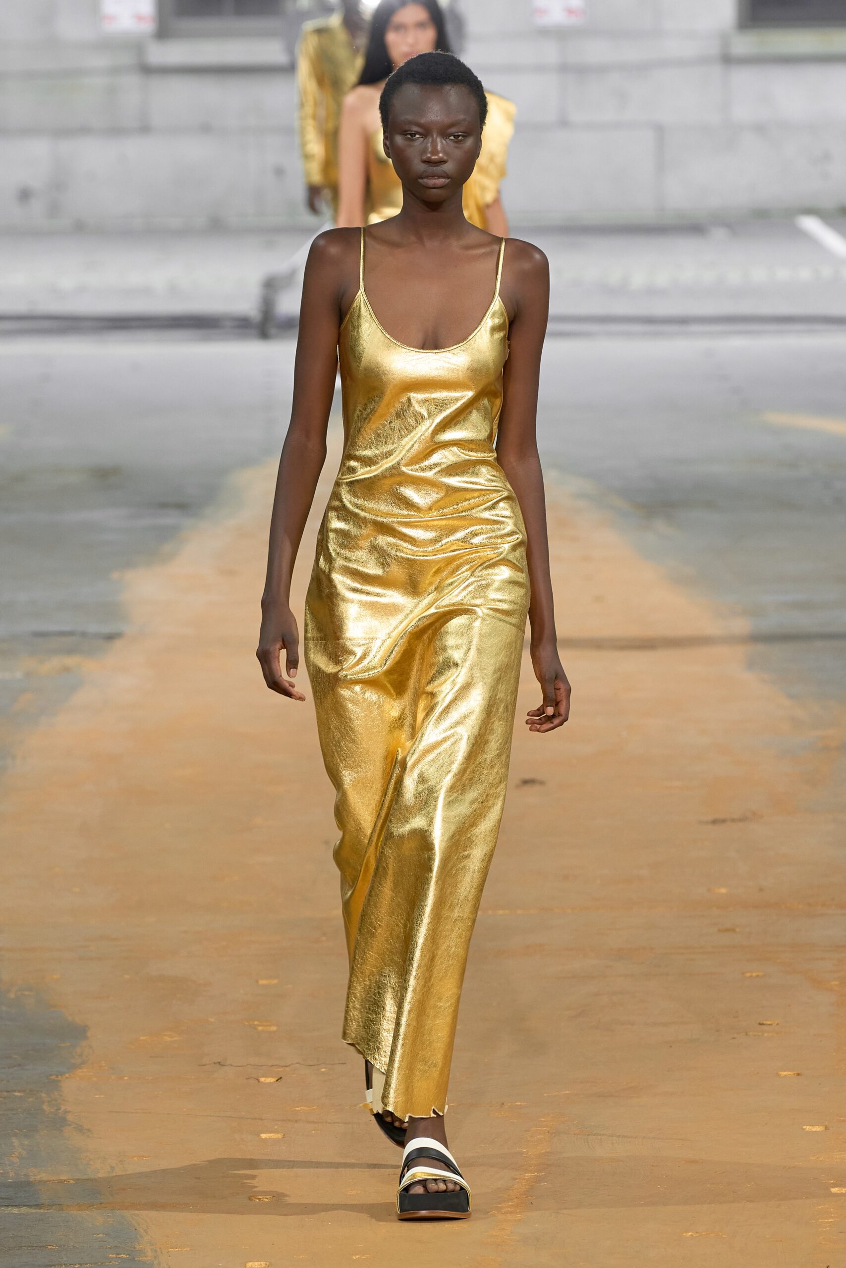 Gabriela Hearst S/S 23 Look 2