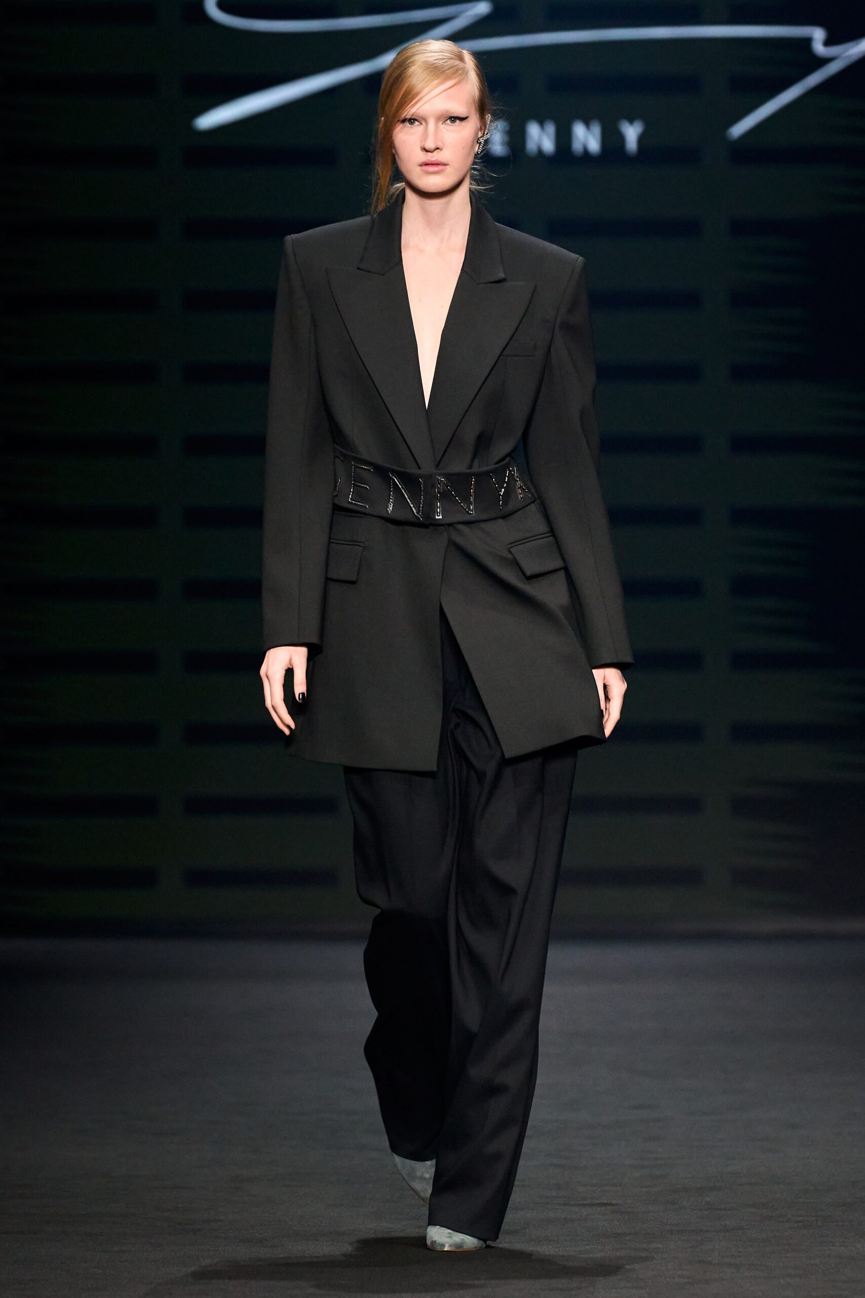 Genny F/W 23 Look 2