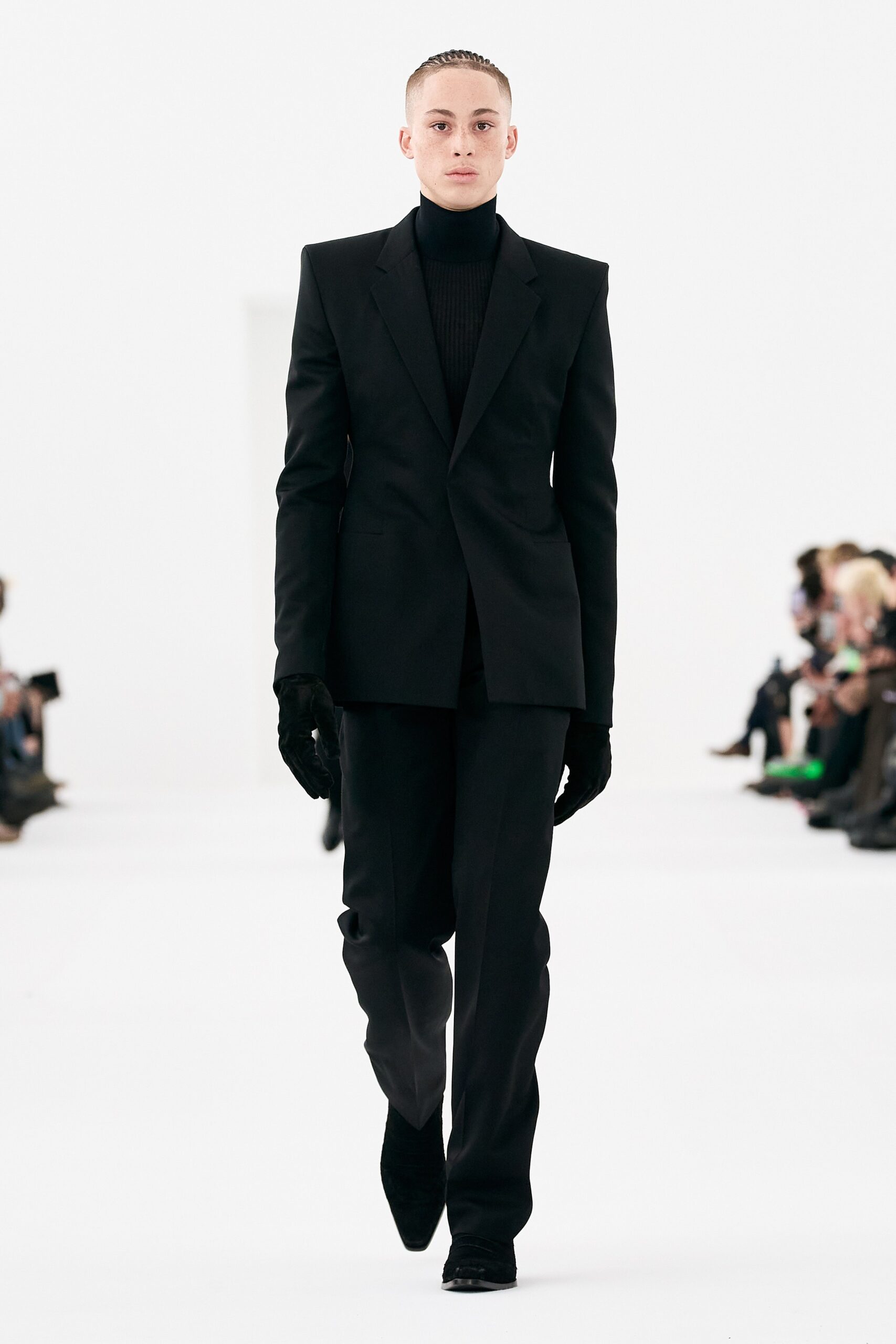 Givenchy F/W 23 Menswear Look 2
