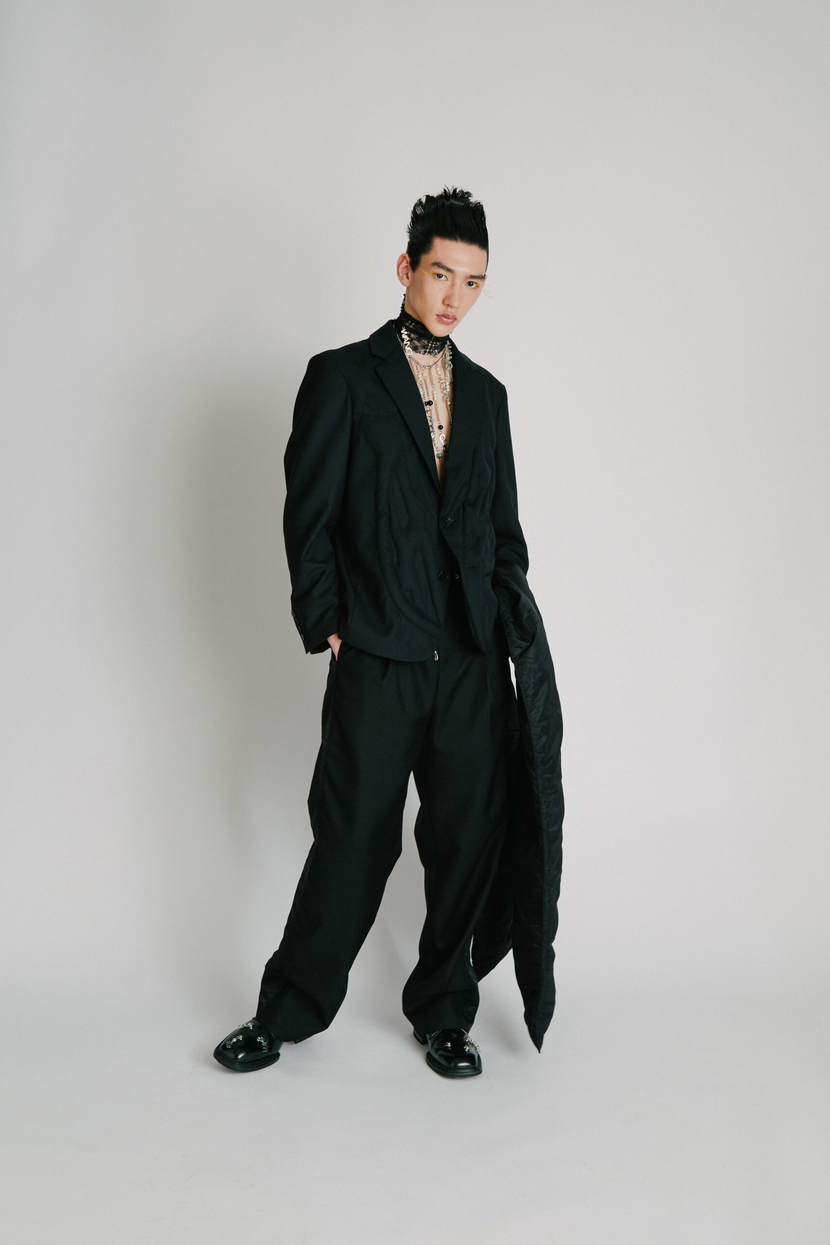 Feng Chen Wang F/W 22 Look 3