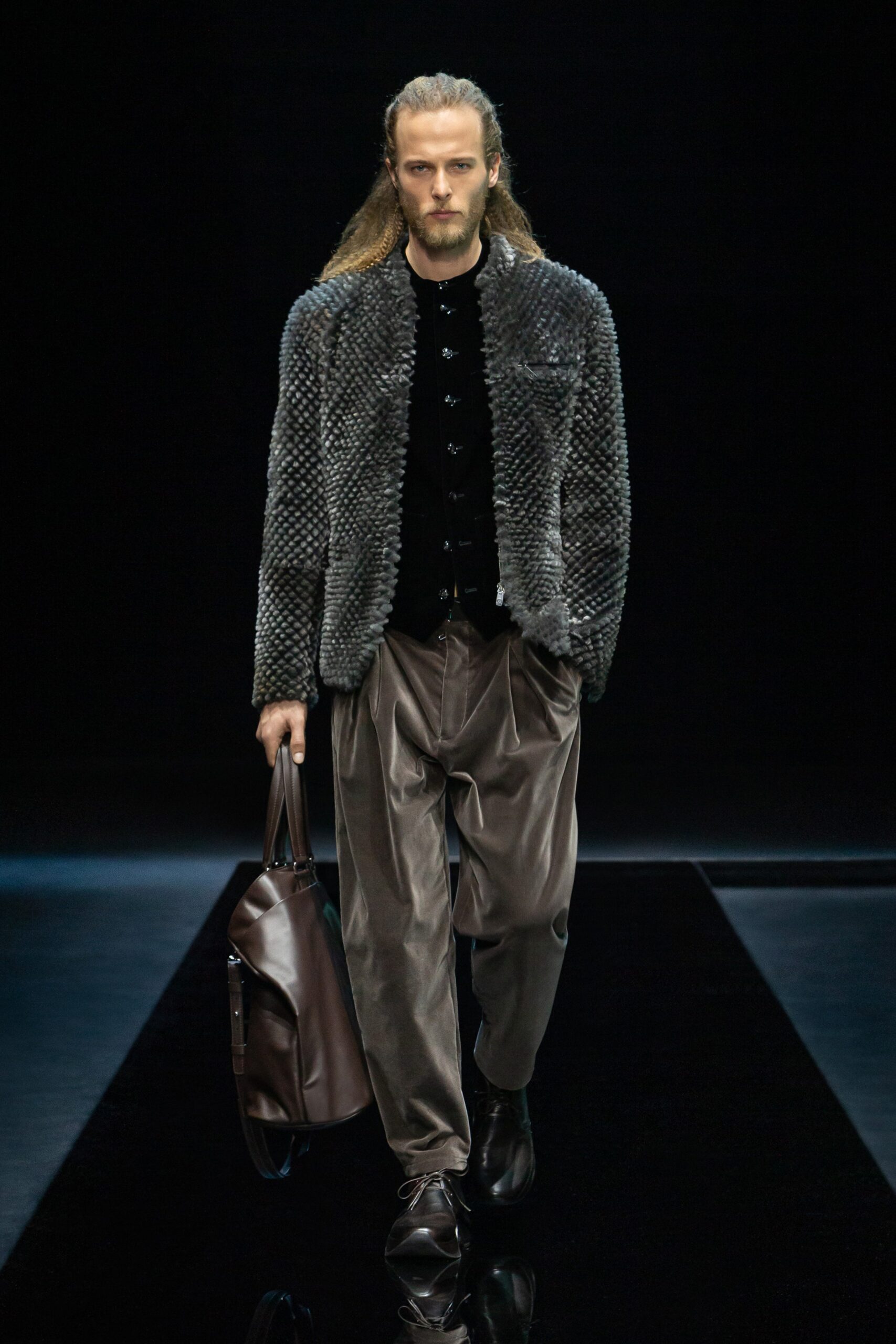 Giorgio Armani F/W 21 Menswear Look 3