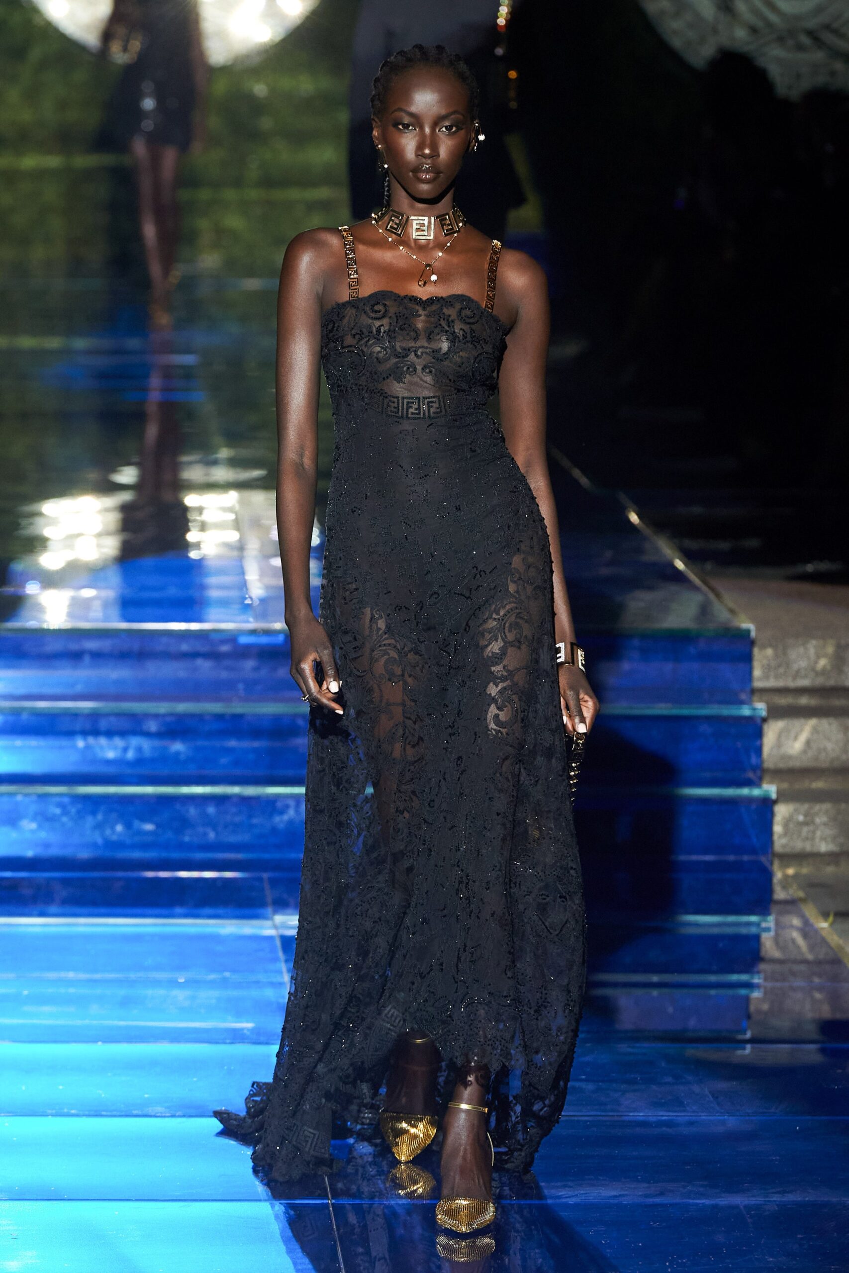 Fendi F/W 22 Look 3