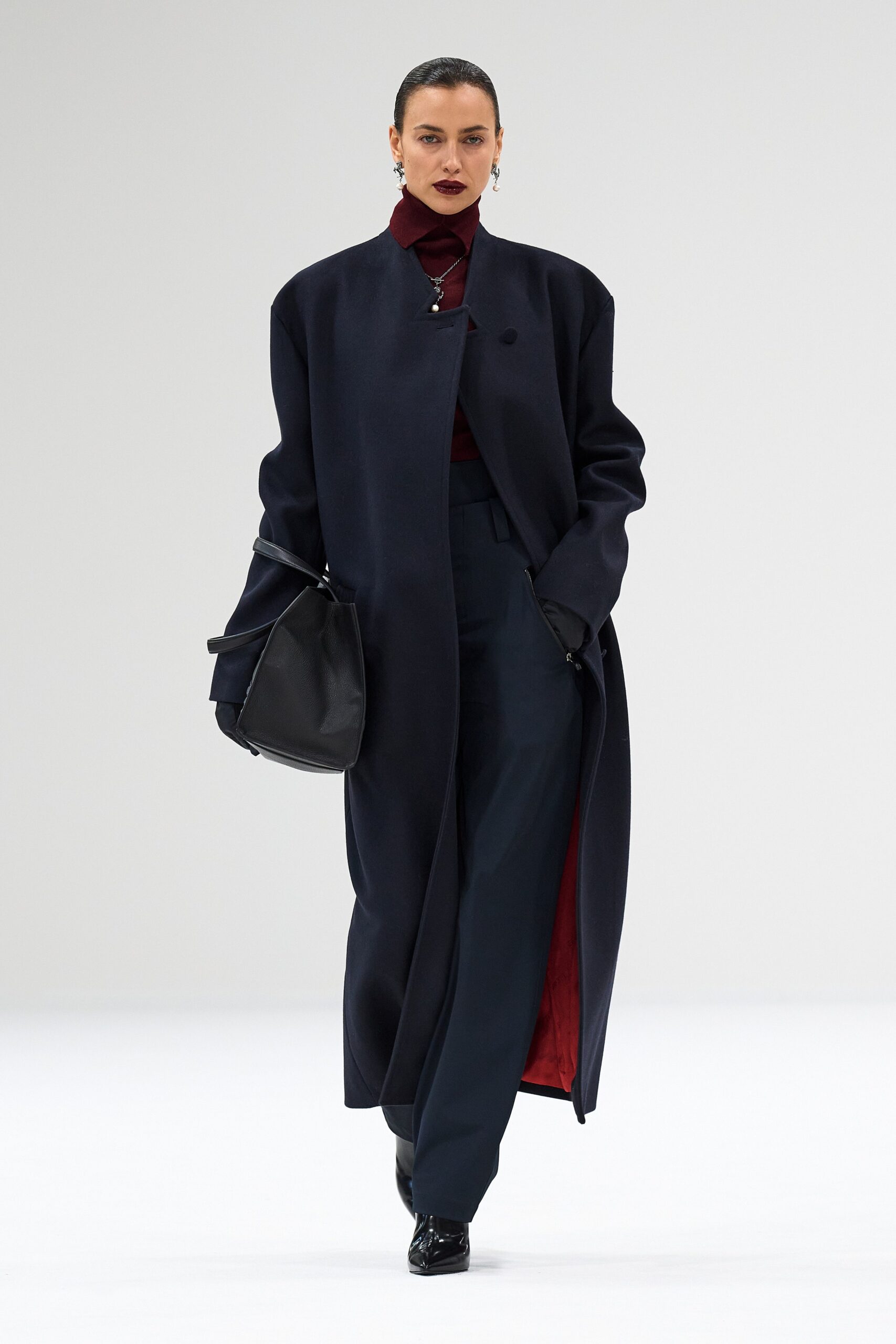 Ferrari F/W 23 Look 3