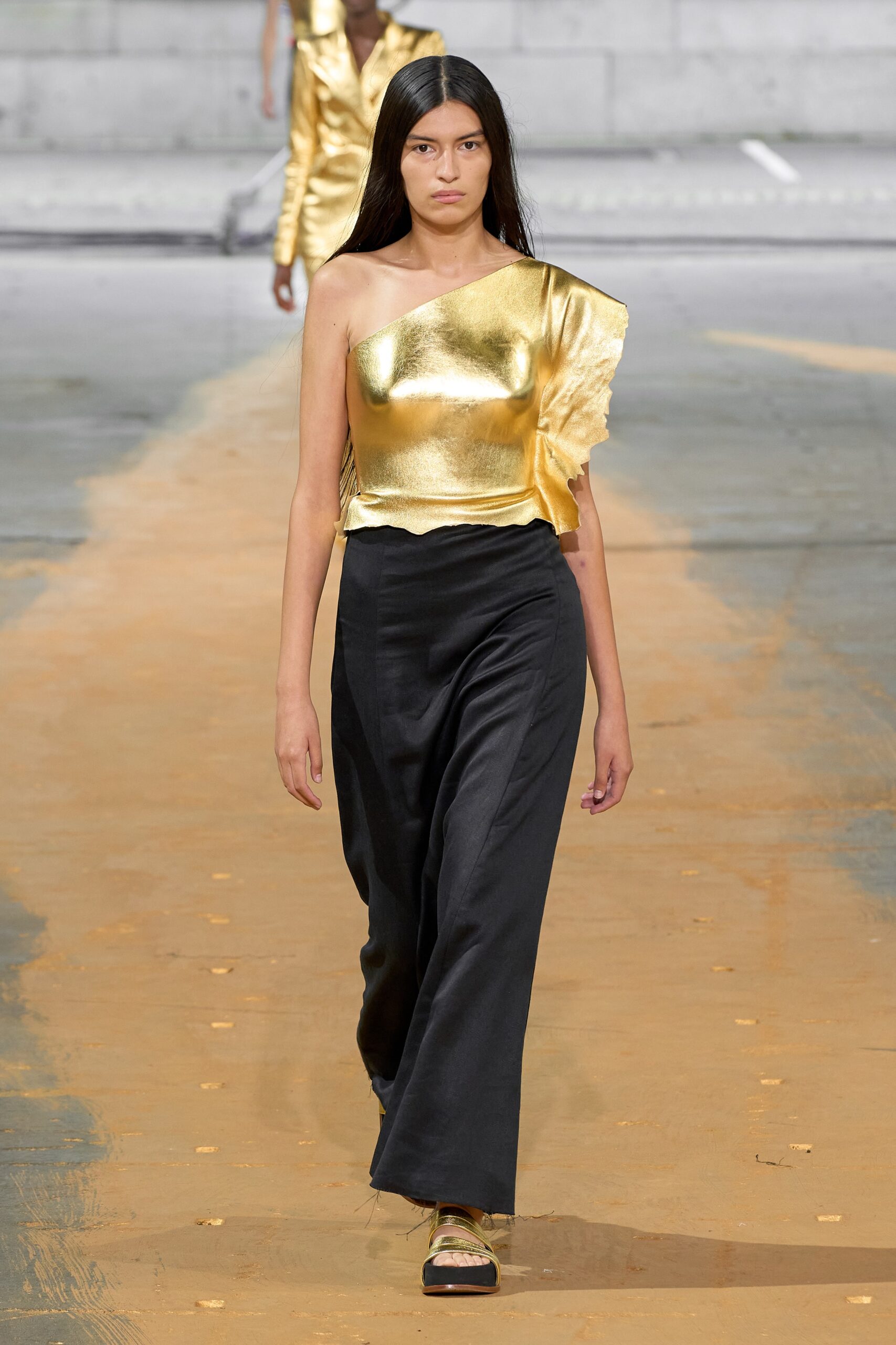 Gabriela Hearst S/S 23 Look 3
