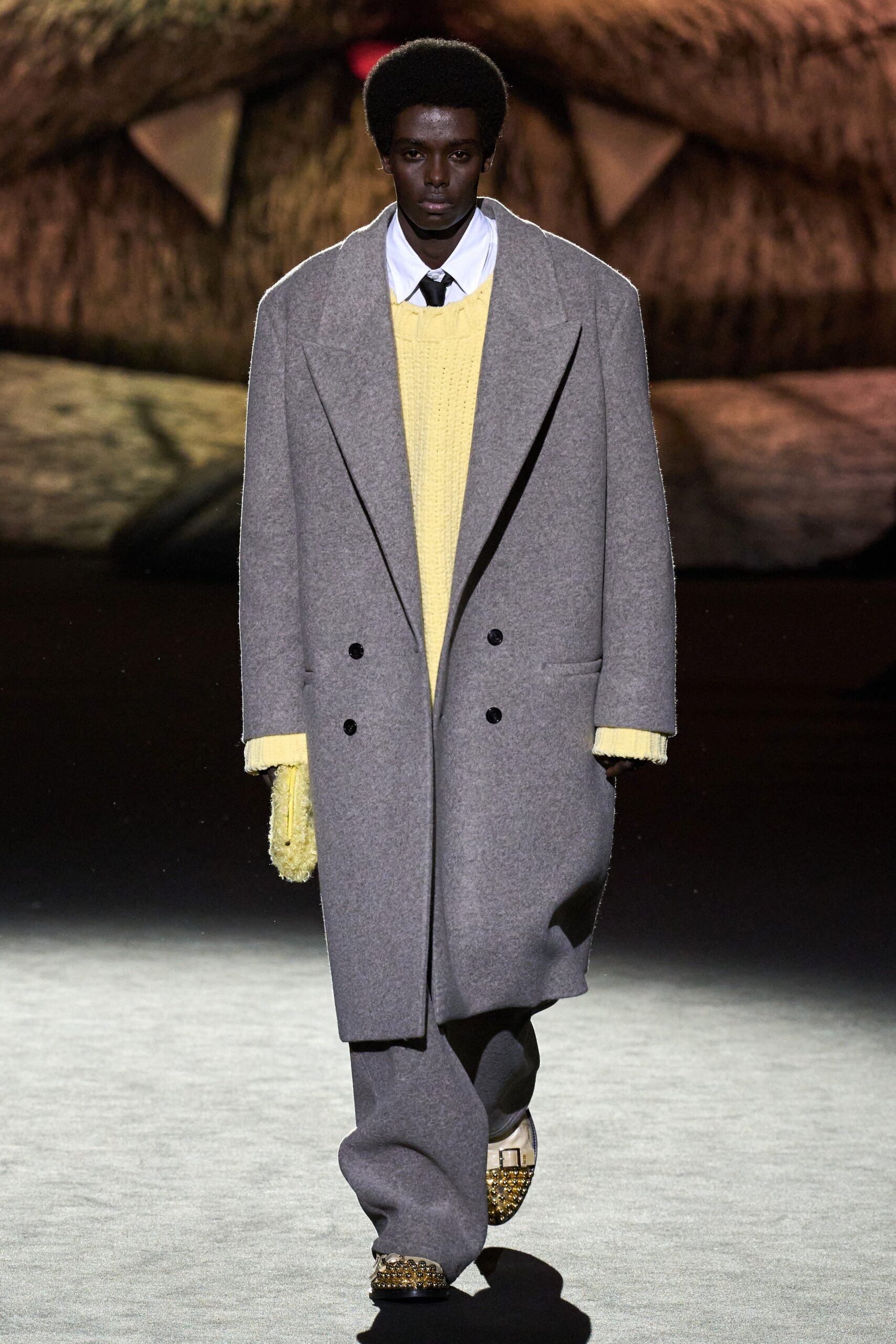 GCDS F/W 23 Look 3