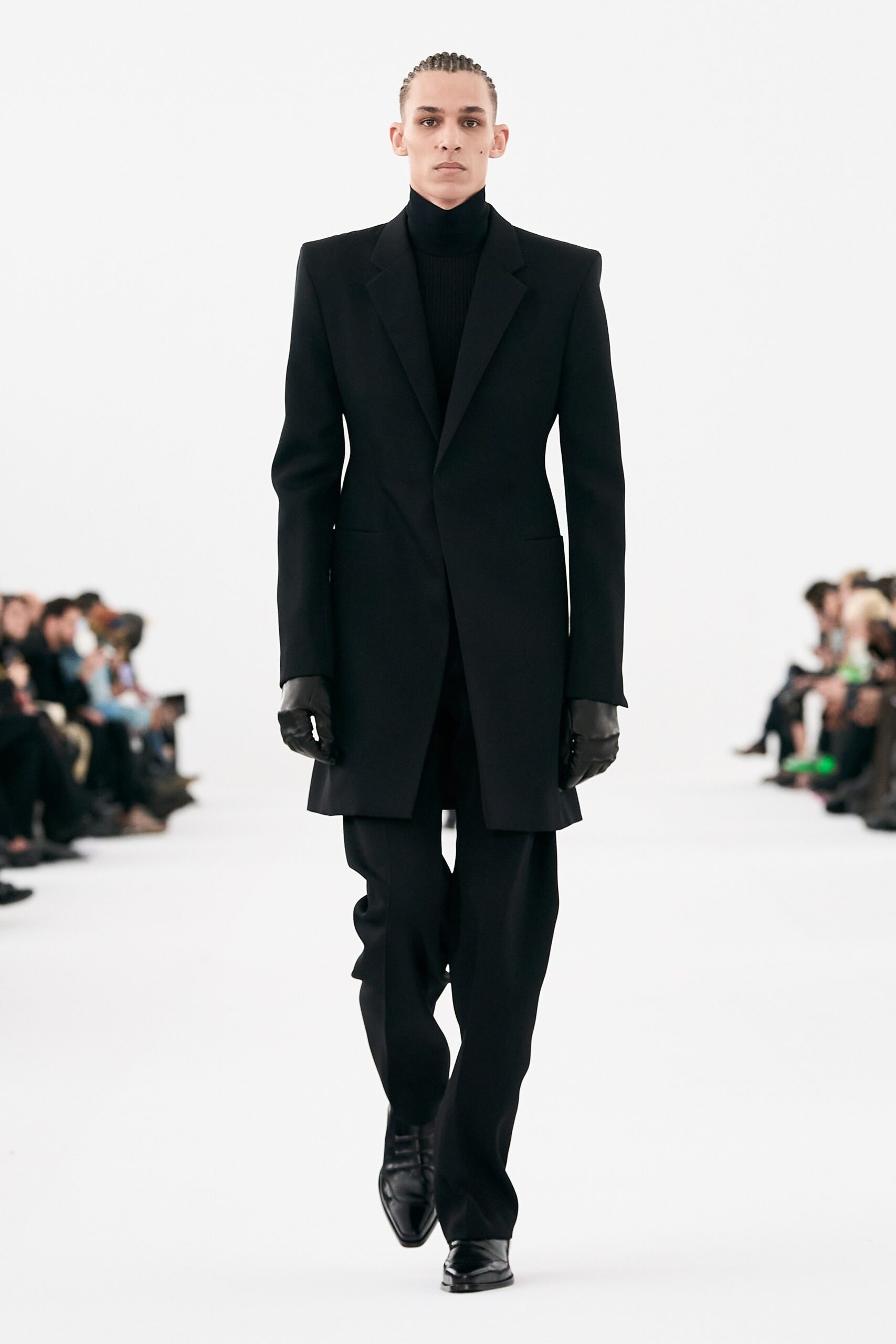 Givenchy F/W 23 Menswear Look 3