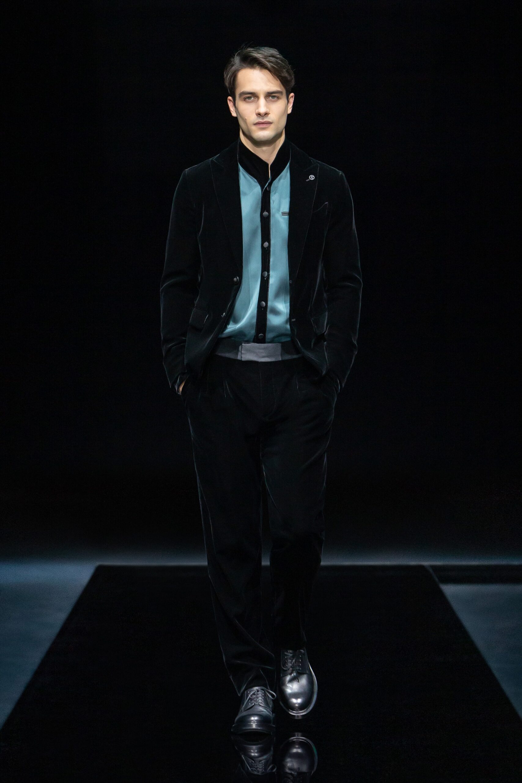 Giorgio Armani F/W 21 Look 4