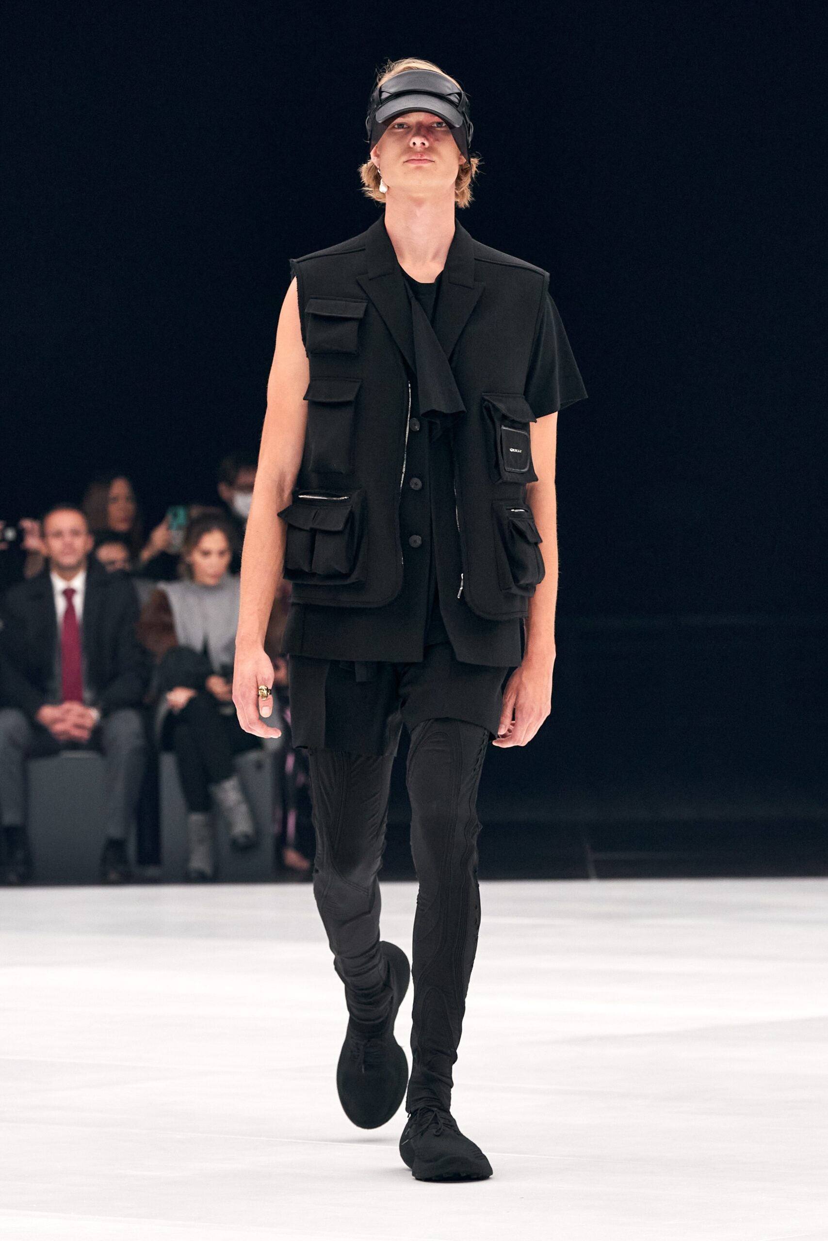 Givenchy S/S 22 Look 4