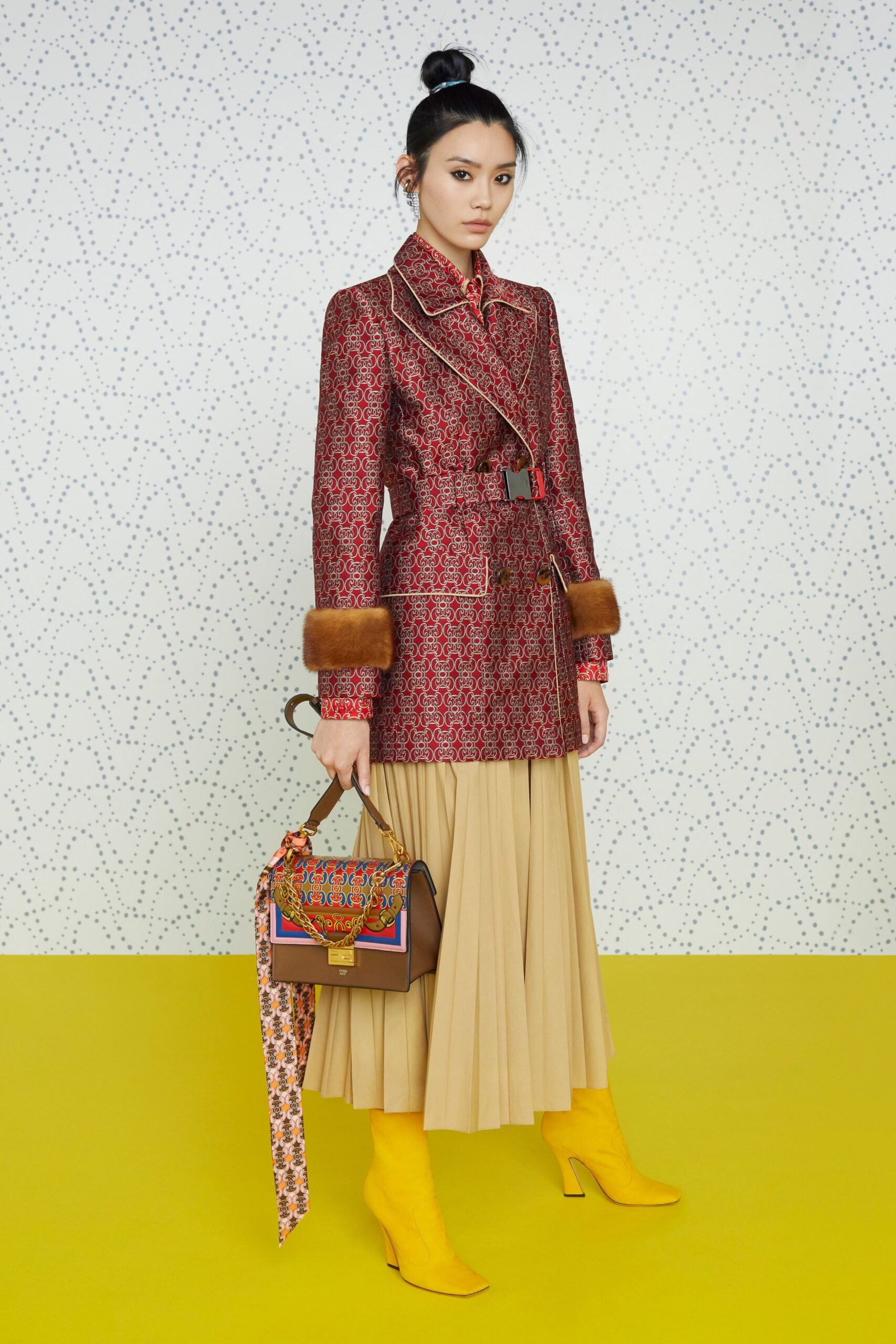 Fendi F/W 19 Look 4