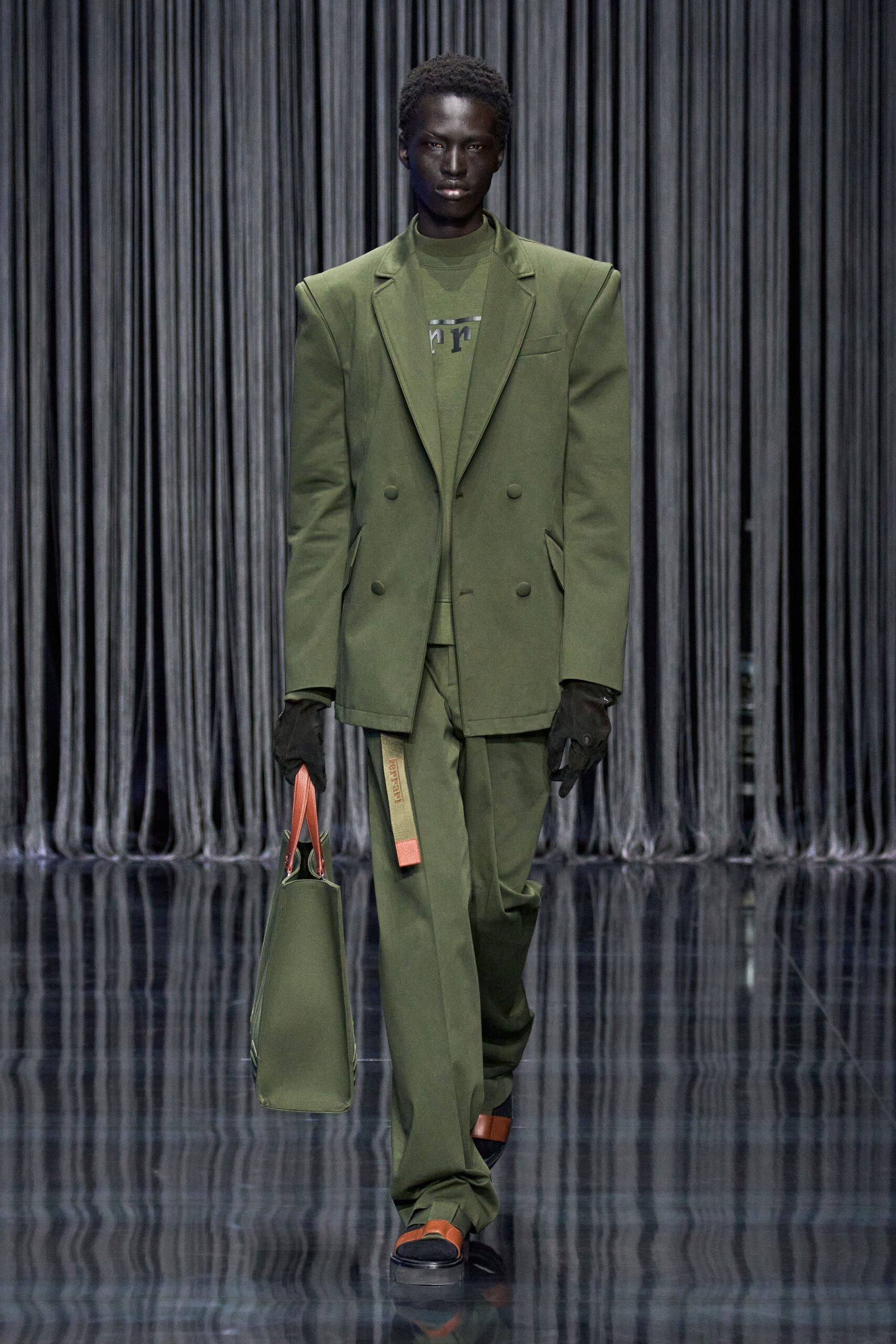 Ferrari S/S 23 Look 4