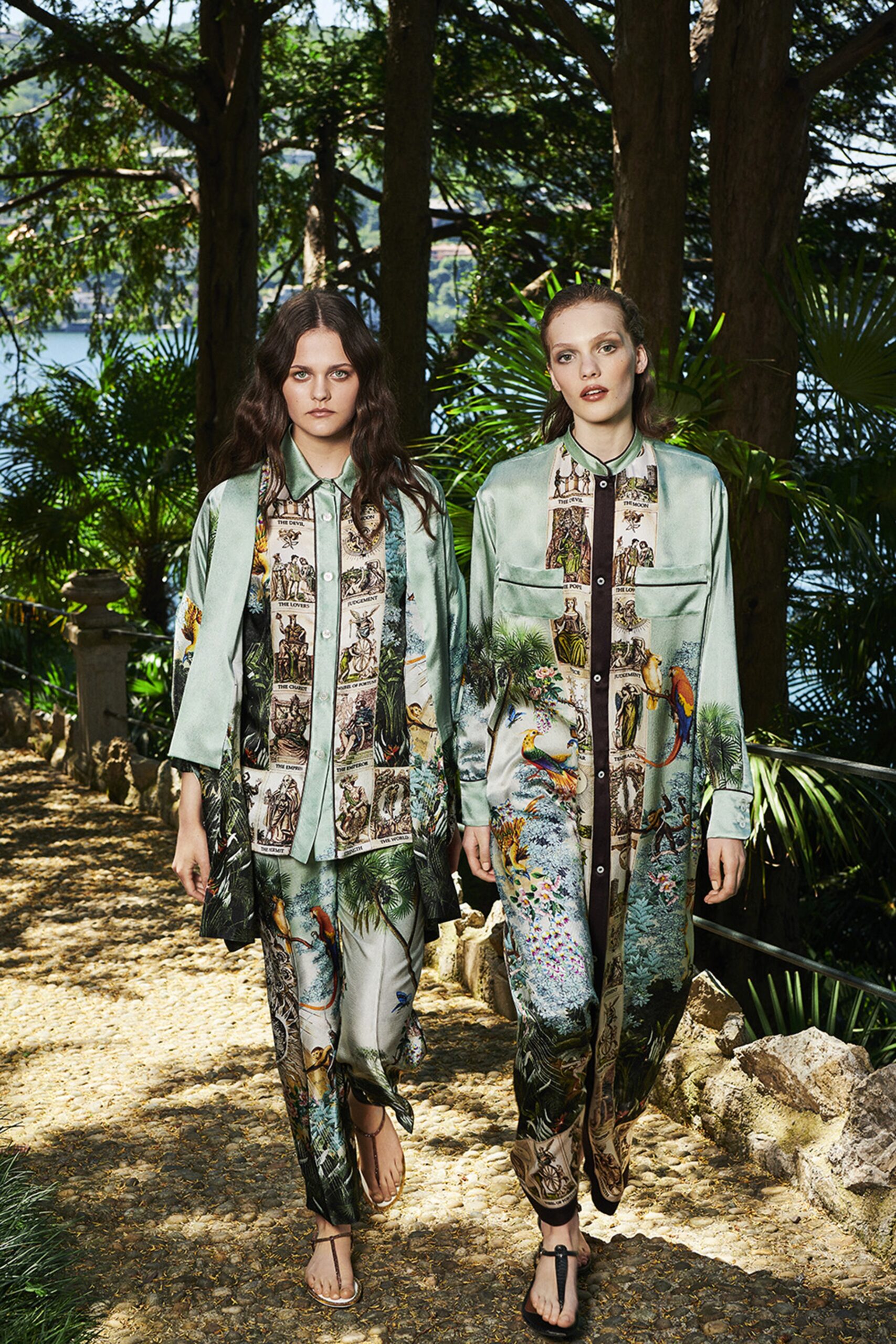 For Restless Sleepers Resort 20 Look 5