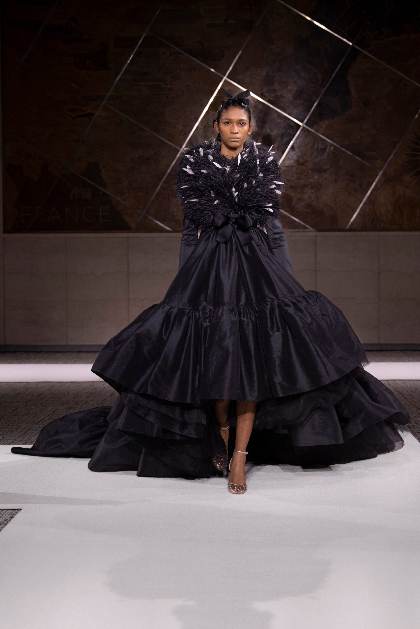 Giambattista Valli S/S 22 Couture Look 5