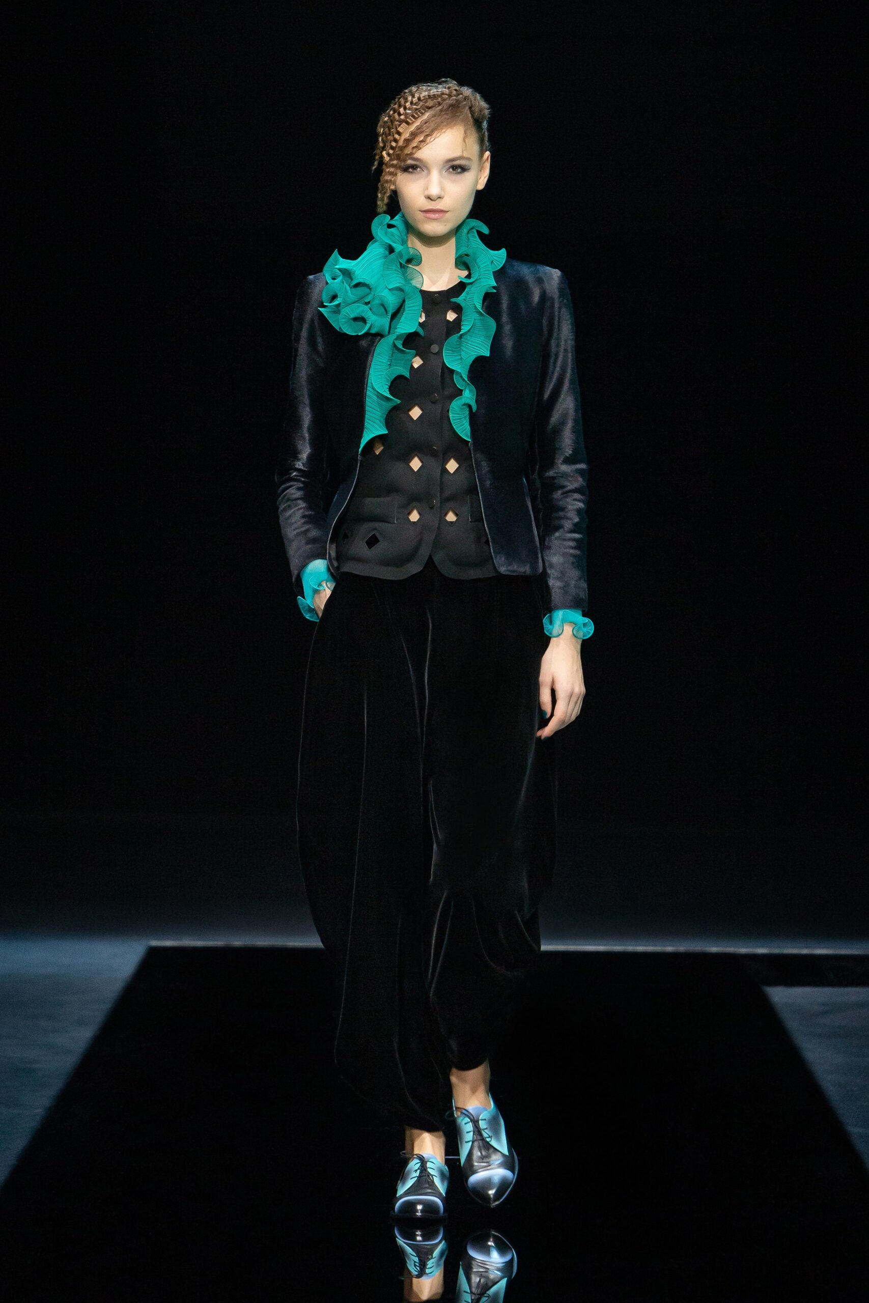Giorgio Armani F/W 21 Look 5