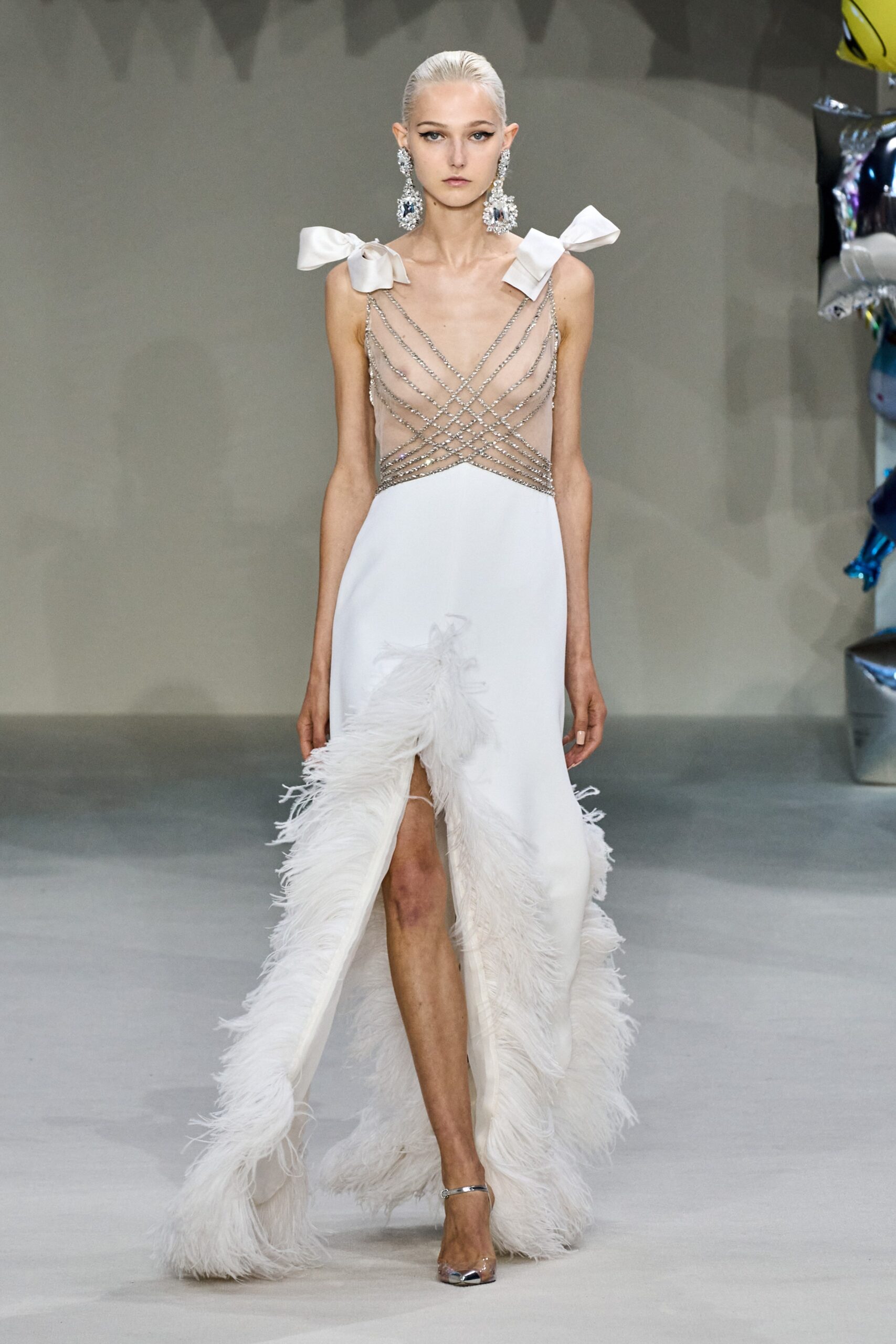 Giambattista Valli F/W 22 Couture Look 5
