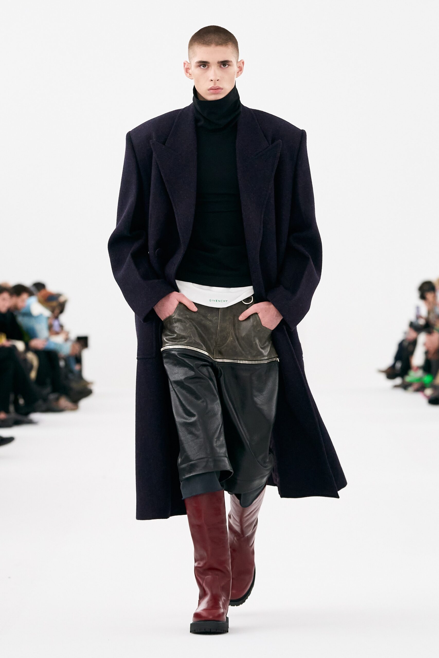 Givenchy F/W 23 Menswear Look 5