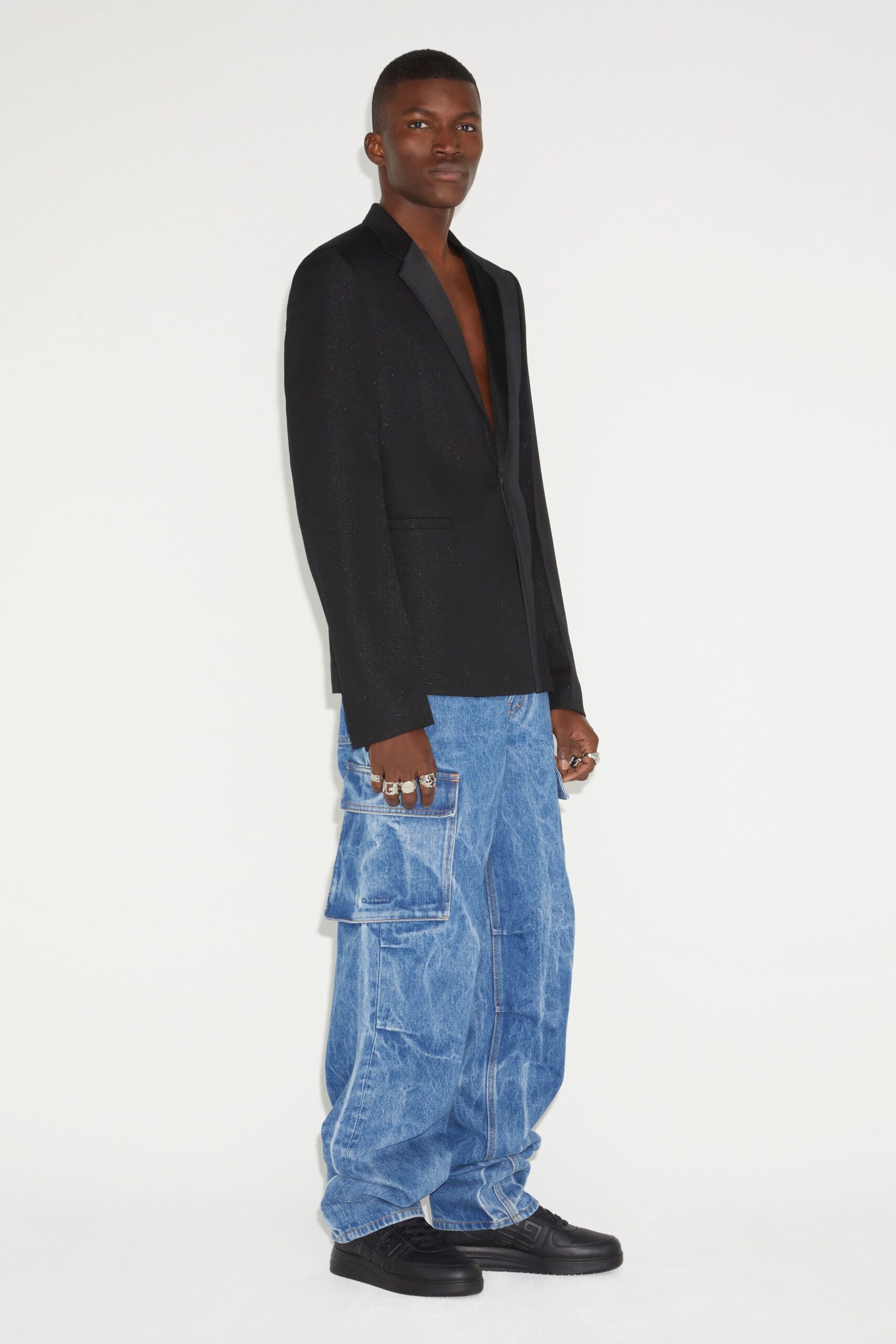 Givenchy F/W 23 Look 5