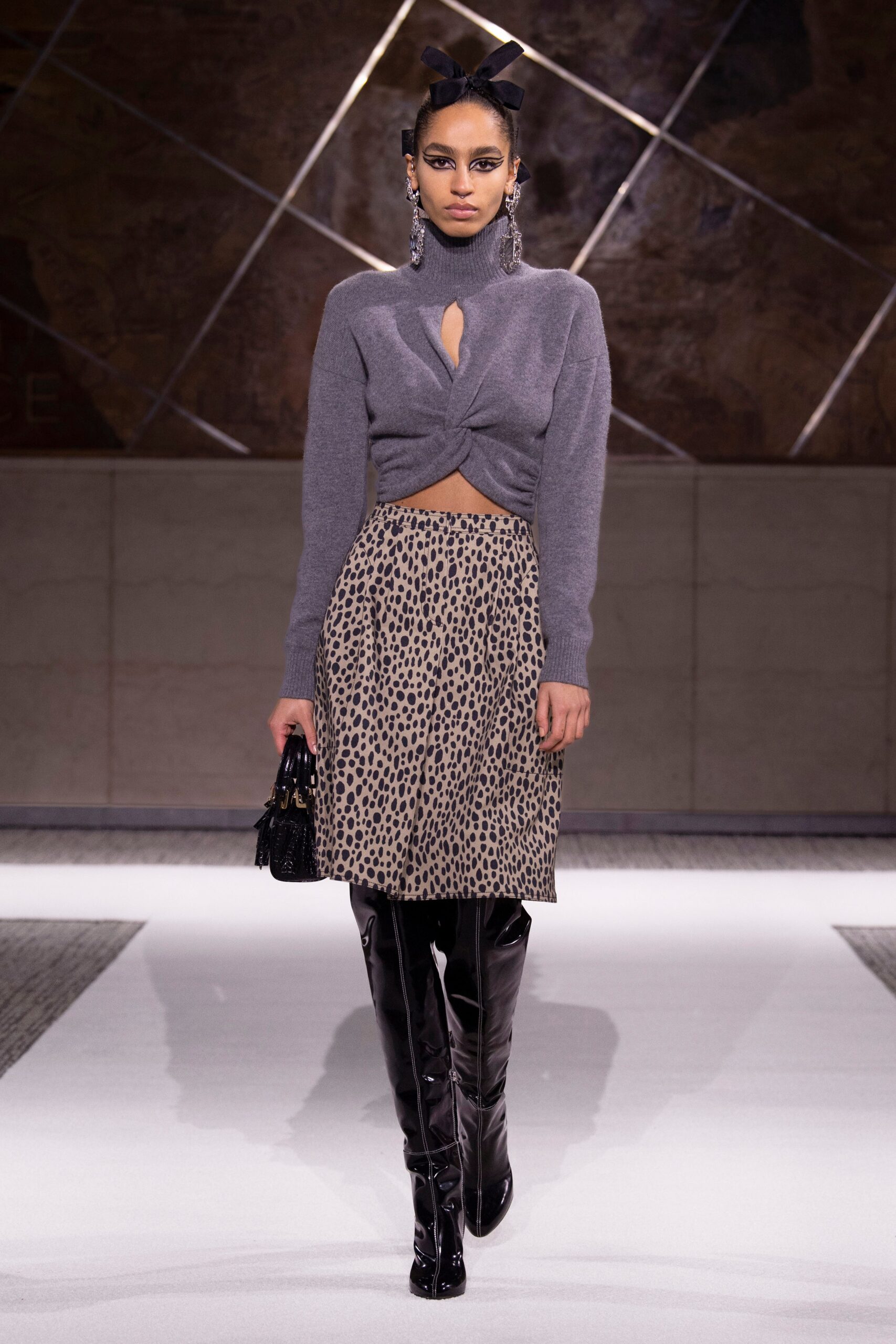 Giambattista Valli F/W 22 Look 6
