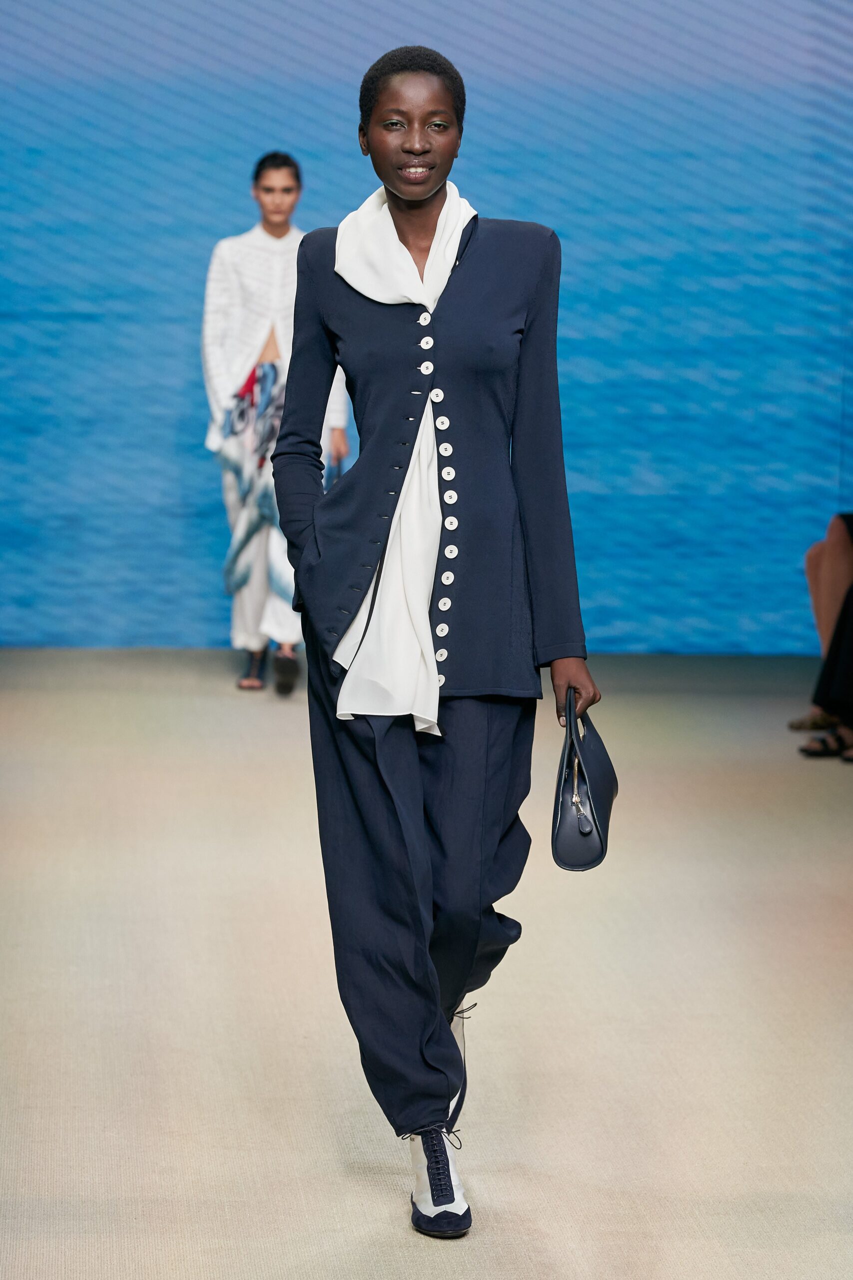 Giorgio Armani S/S 22 Look 6