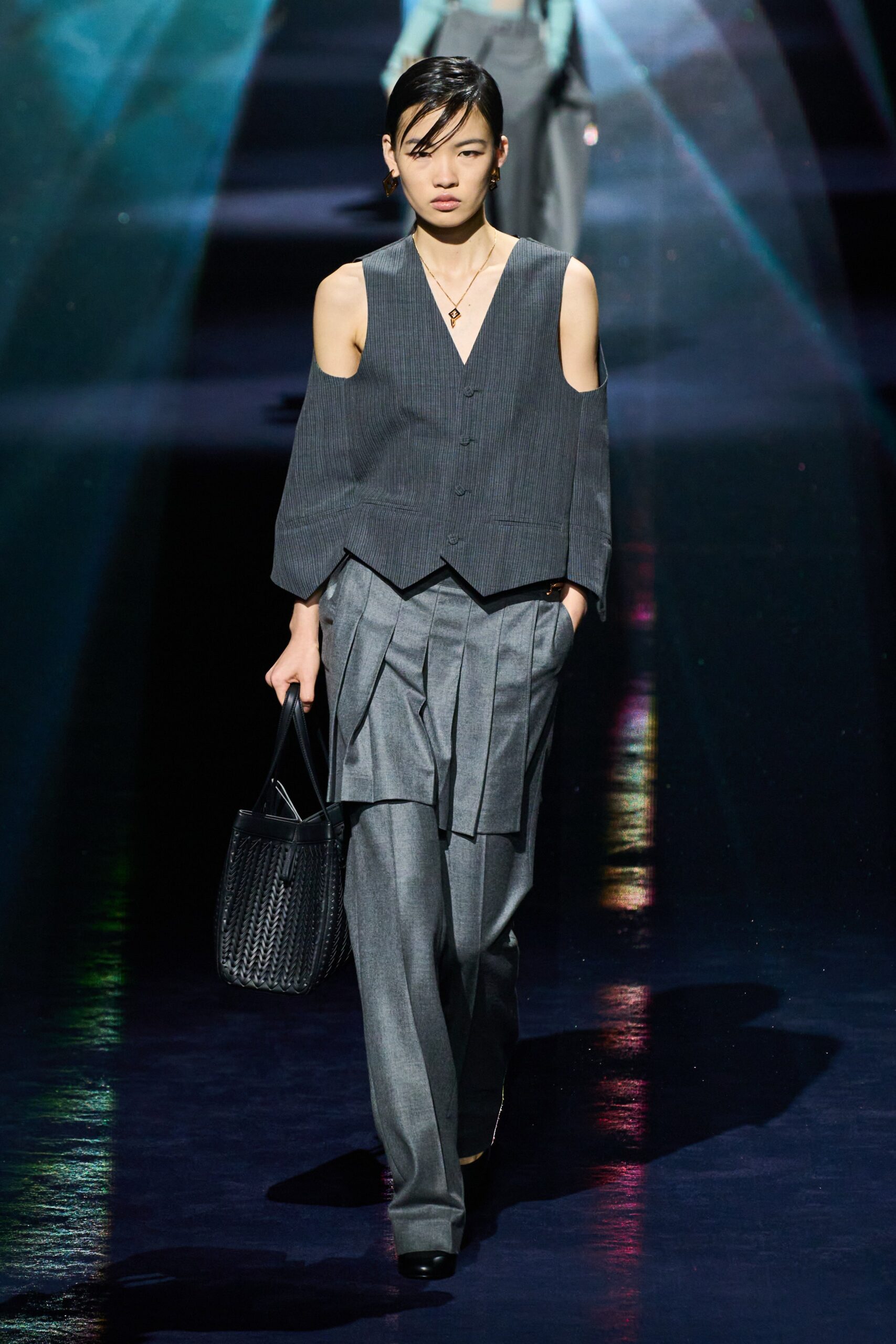 Fendi F/W 23 Look 6