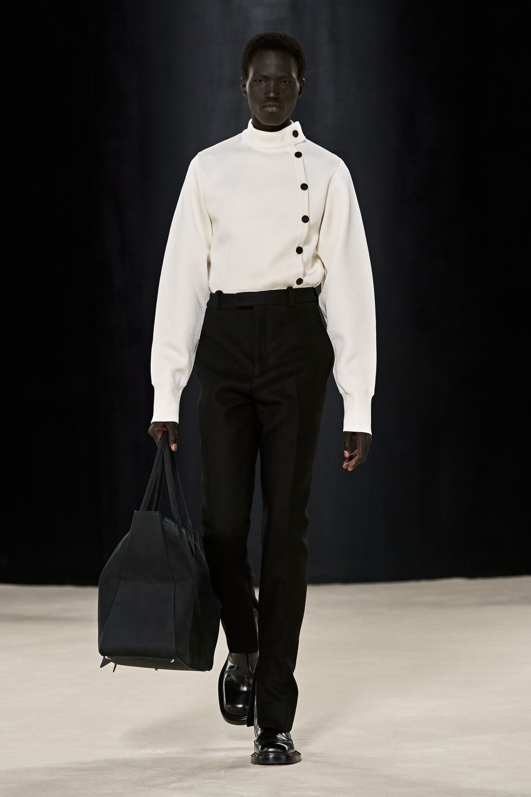 Ferragamo F/W 23 Look 6