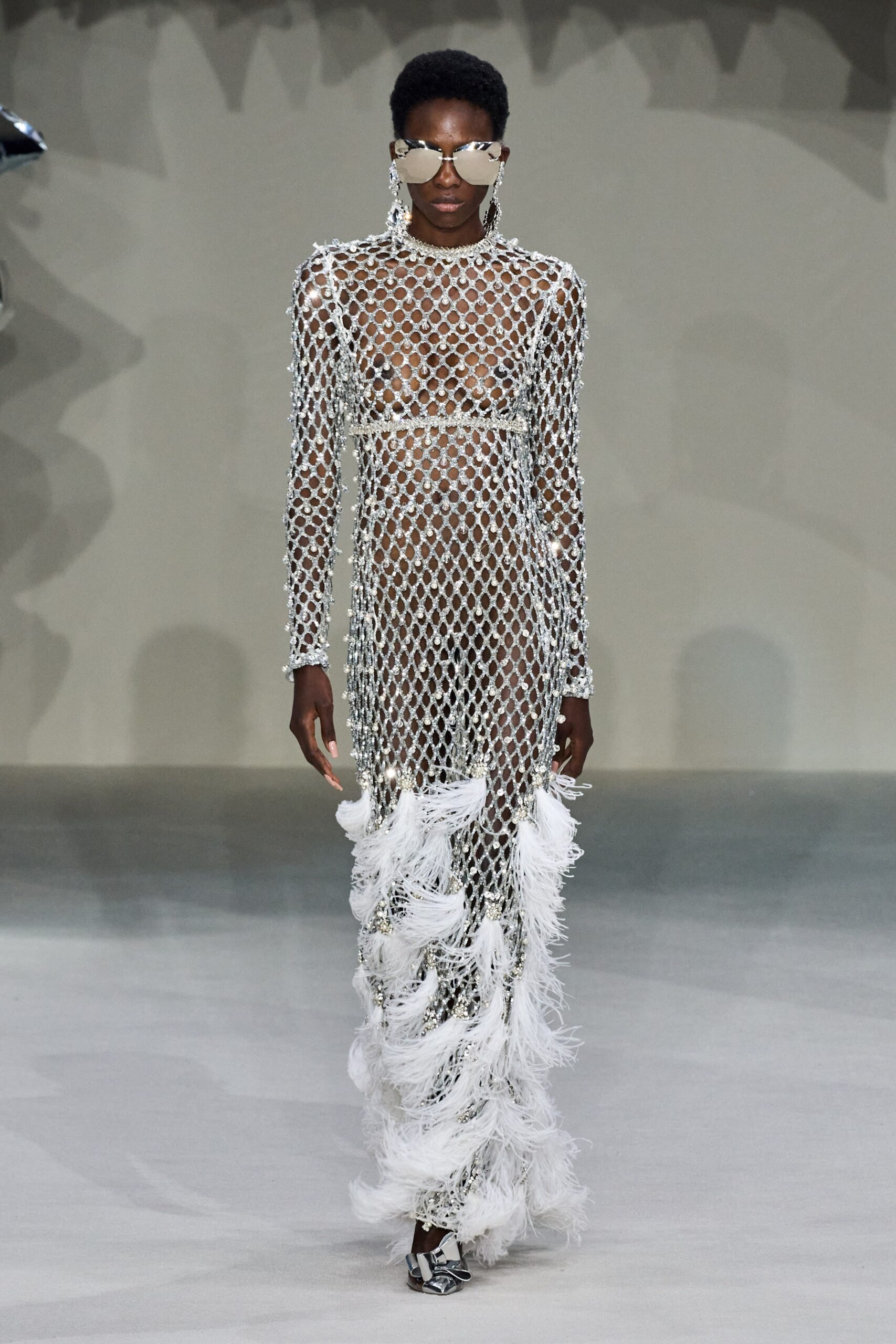 Giambattista Valli F/W 22 Couture Look 6