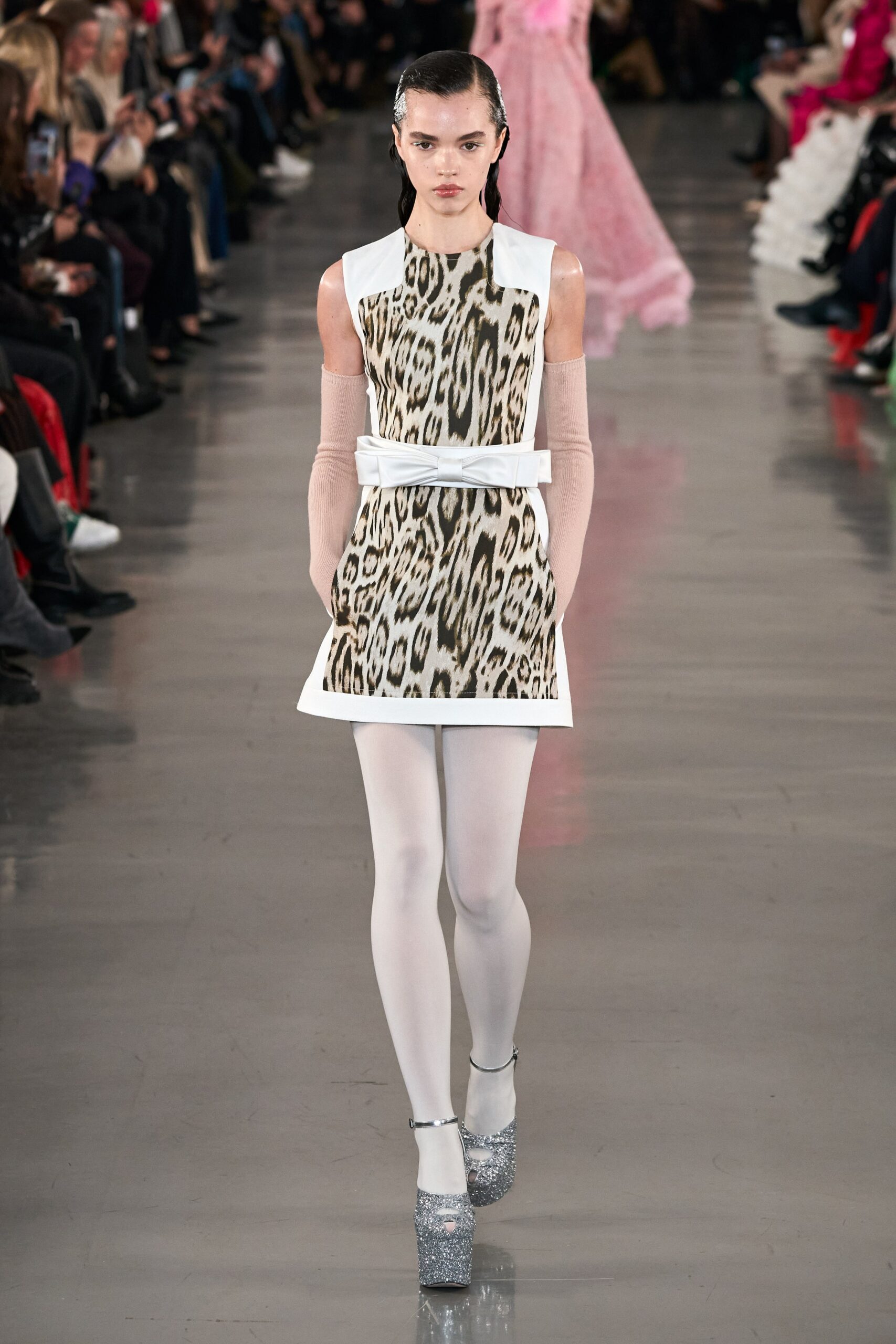 Giambattista Valli F/W 22 Look 6