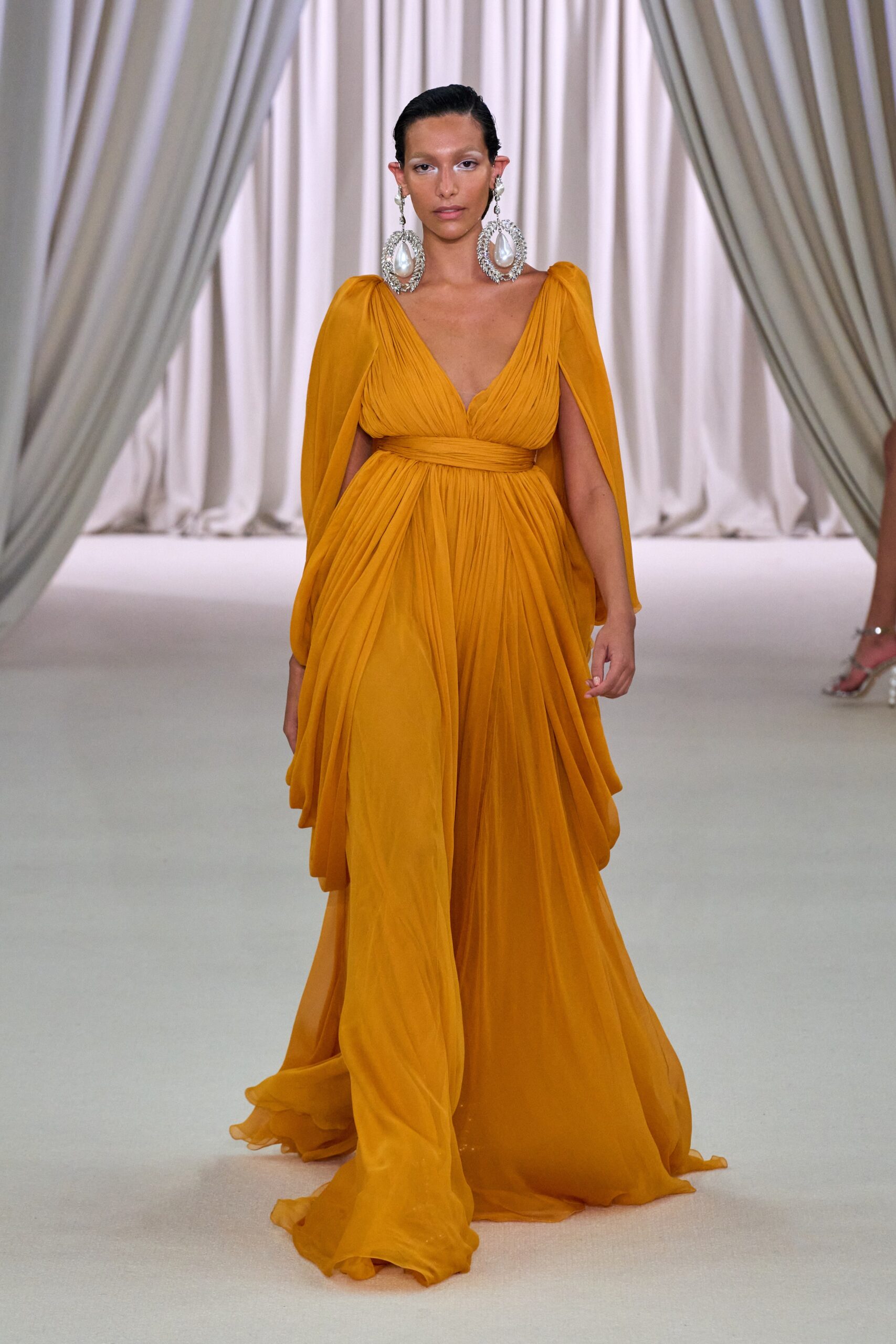 Giambattista Valli S/S 23 Couture Look 6
