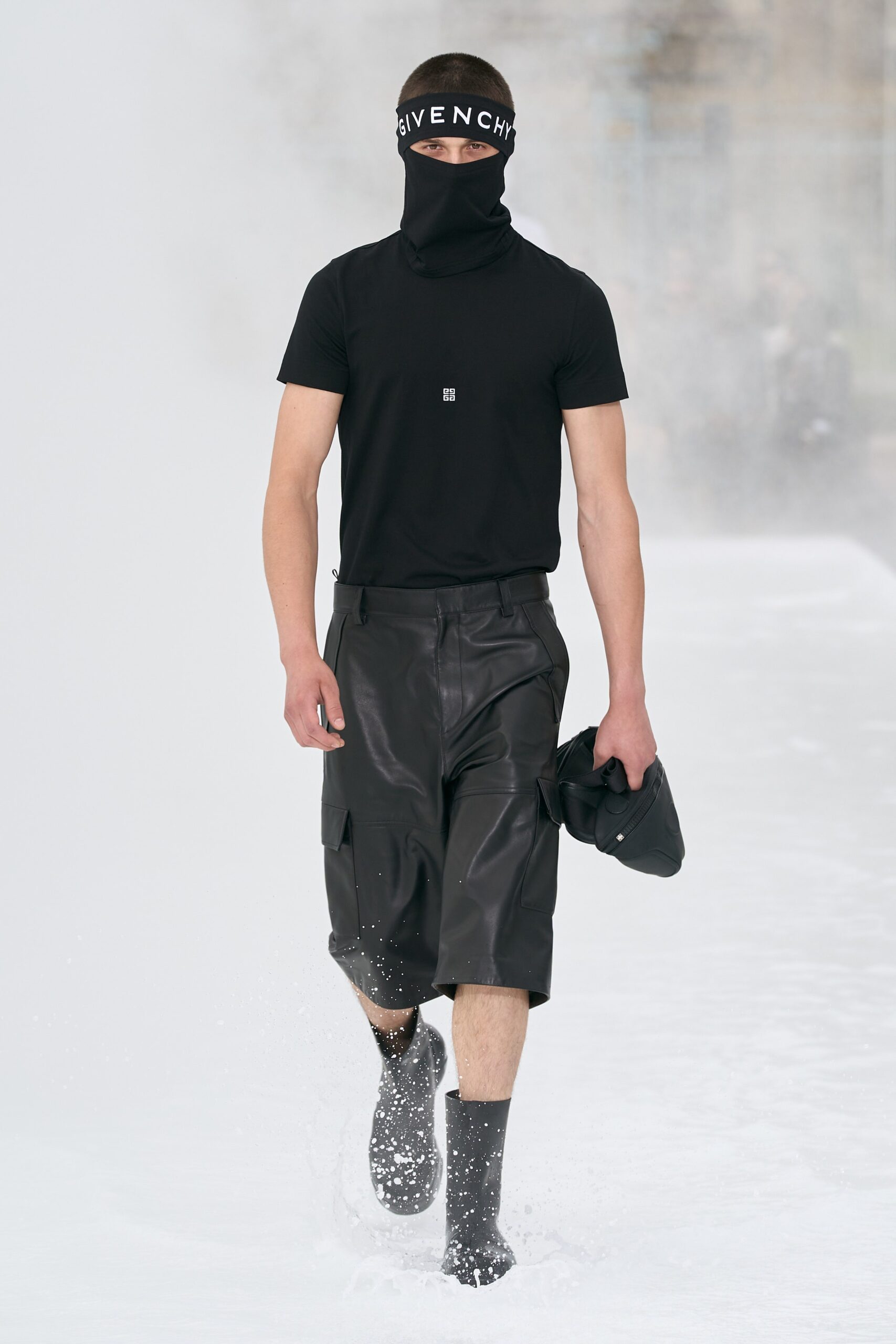 Givenchy S/S 23 Menswear Look 6