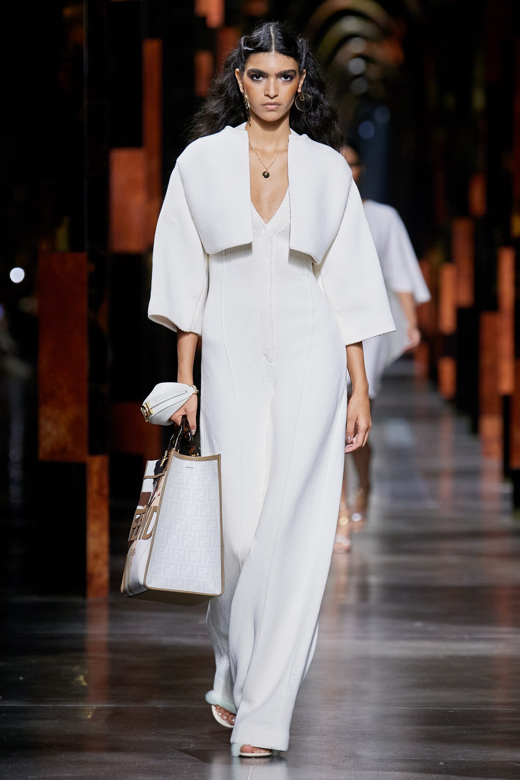 Fendi S/S 22 Look 7