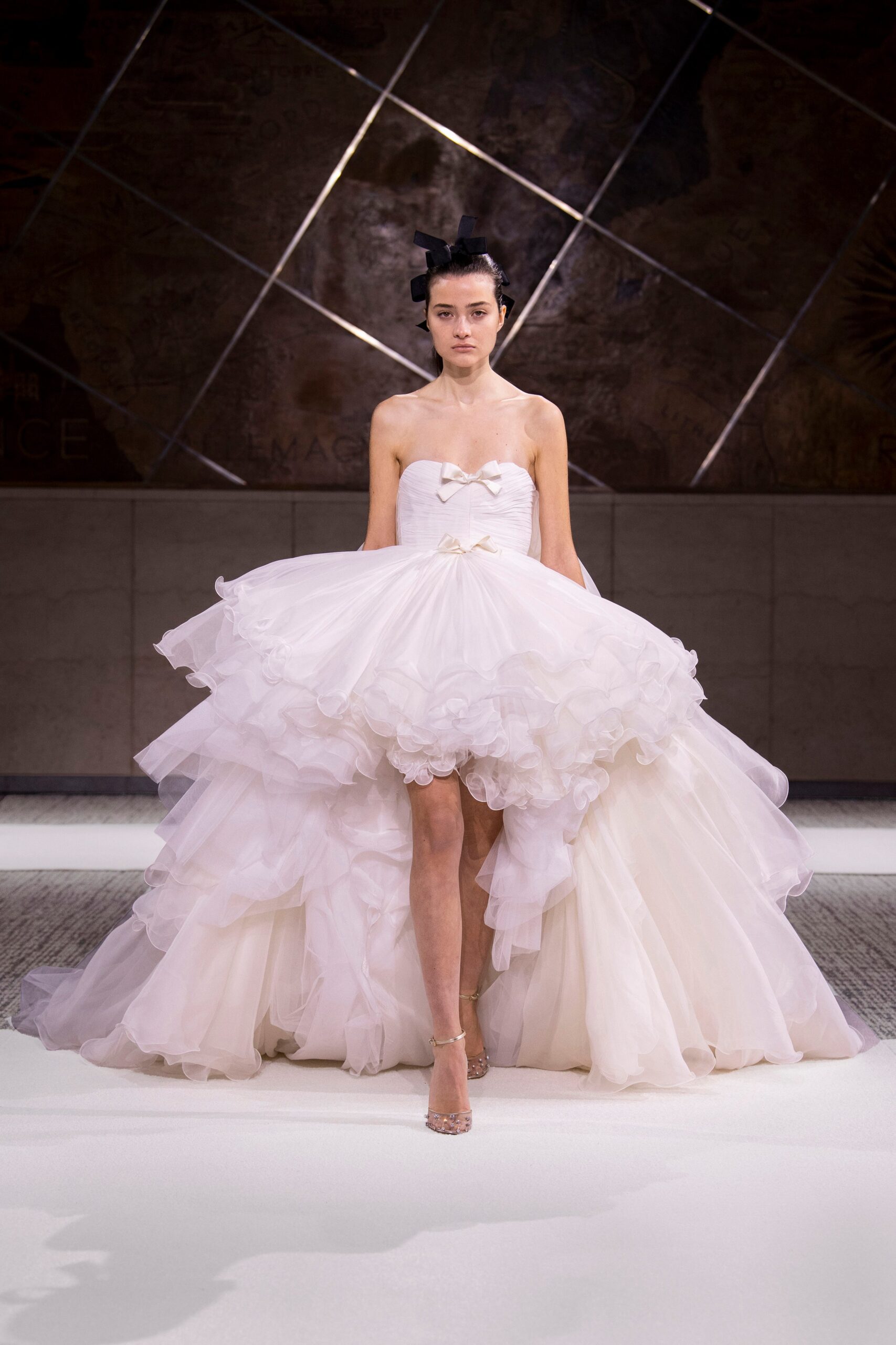 Giambattista Valli S/S 22 Couture Look 7