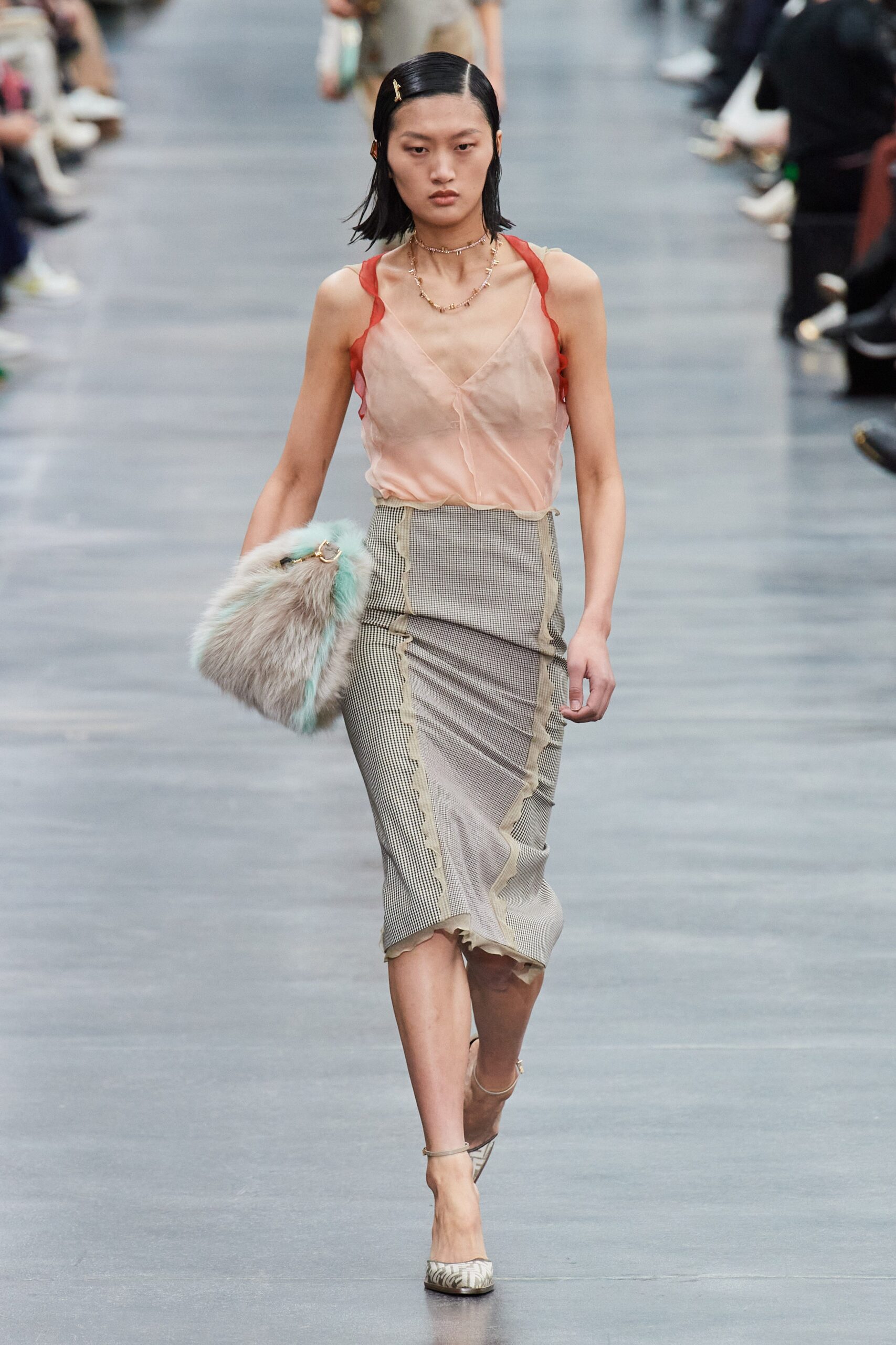 Fendi F/W 22 Look 7