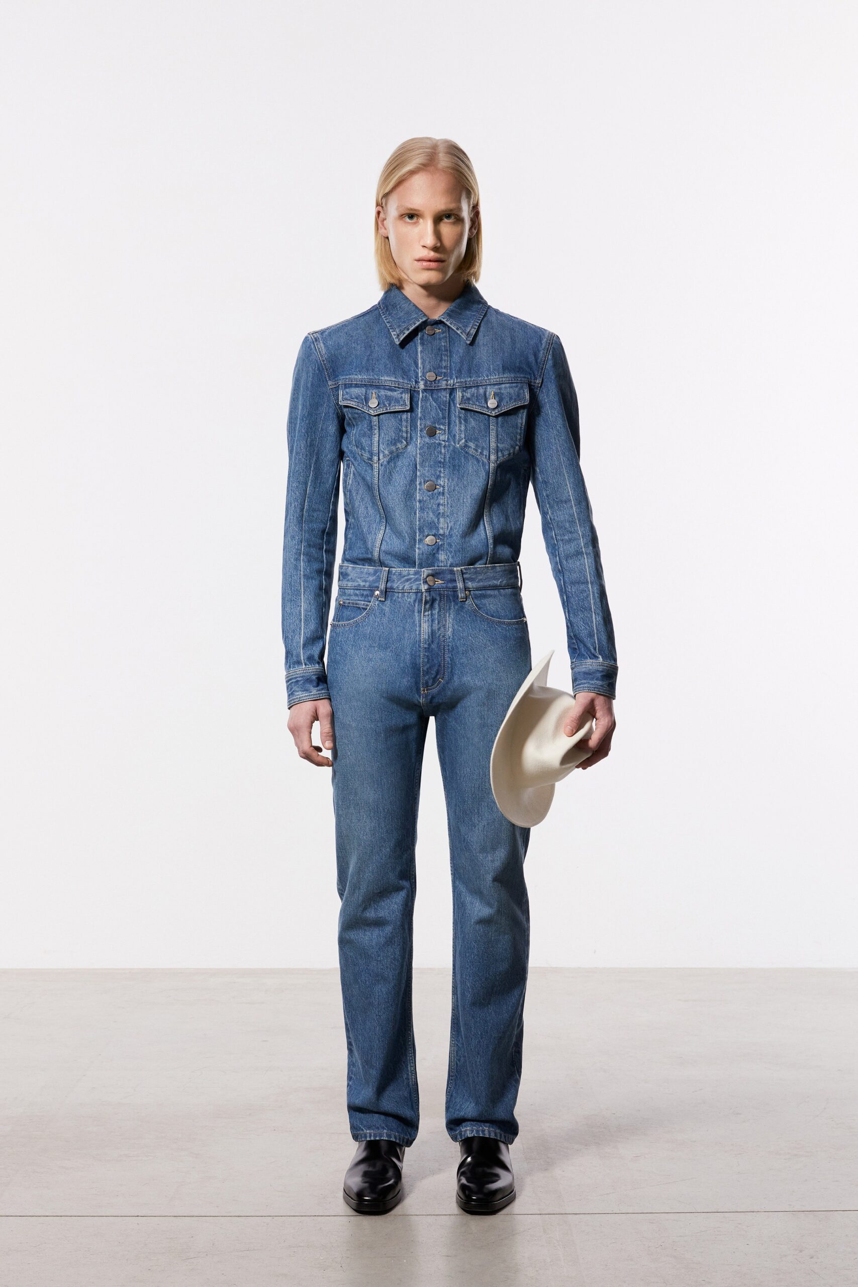 Ferragamo F/W 23 Look 7